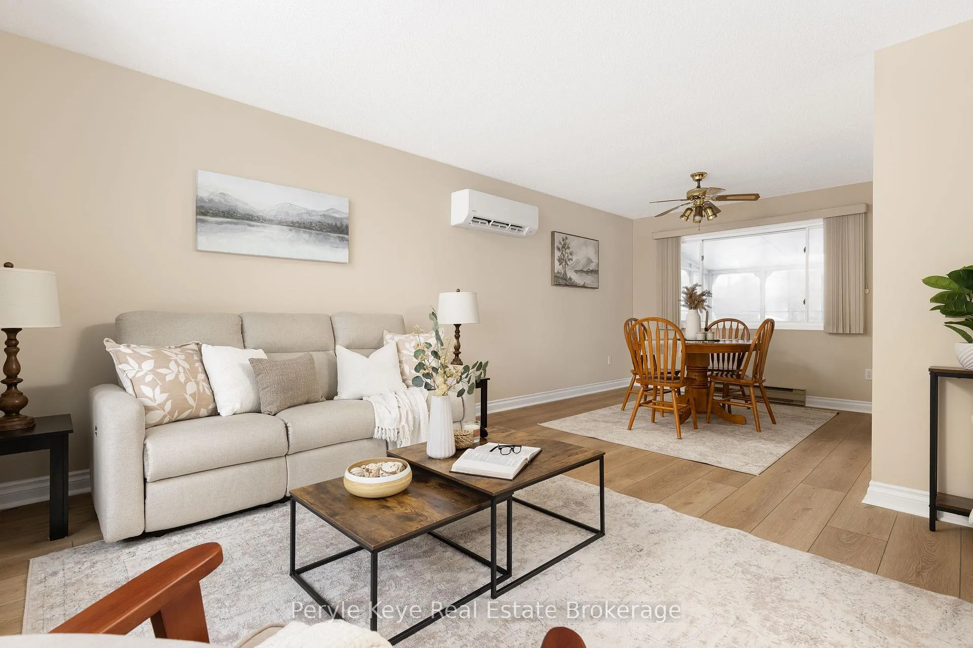 Photo 9 of 26 Westvale Drive, Bracebridge, Monck (Bracebridge) — HOMEH