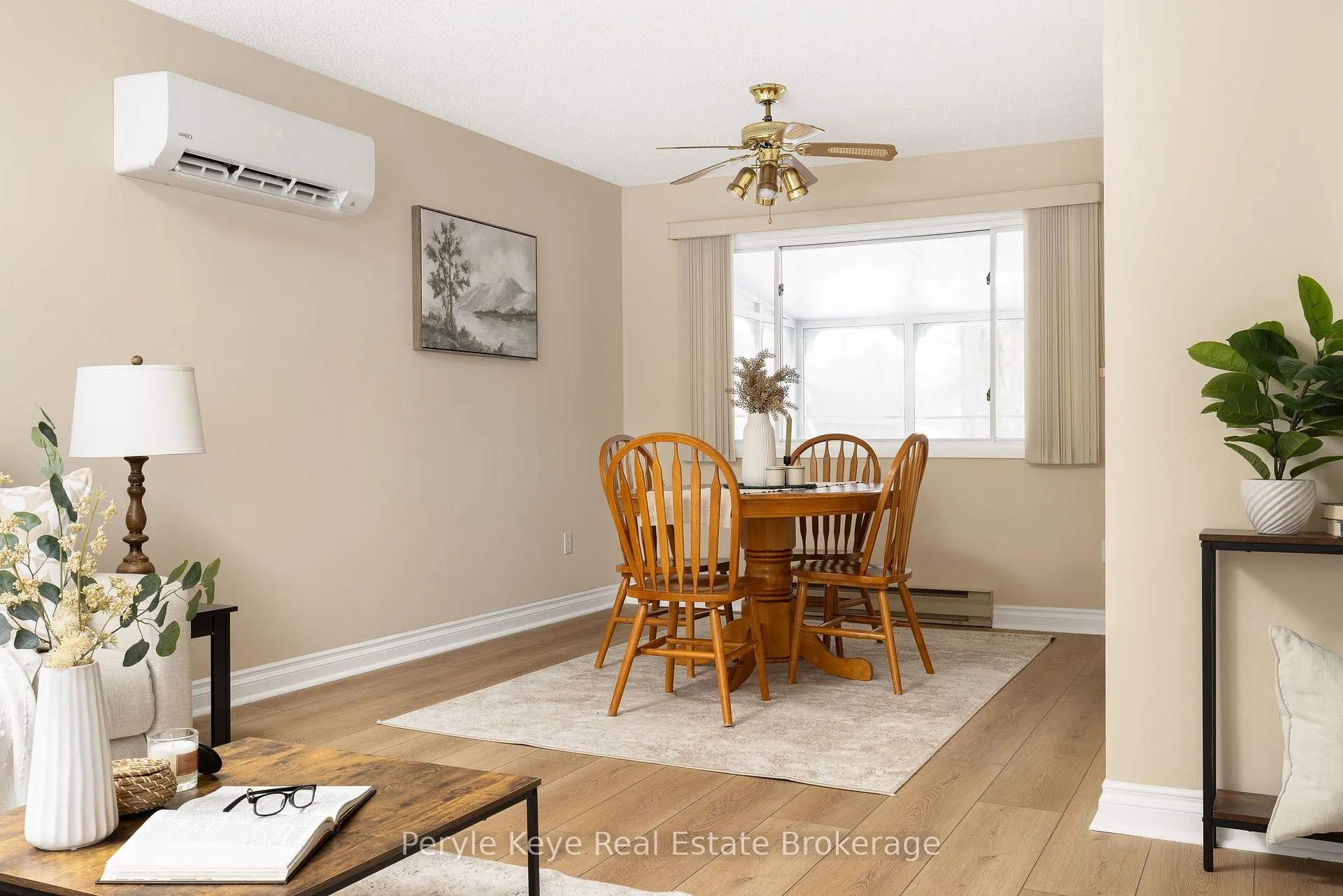 Photo 10 of 26 Westvale Drive, Bracebridge, Monck (Bracebridge) — HOMEH