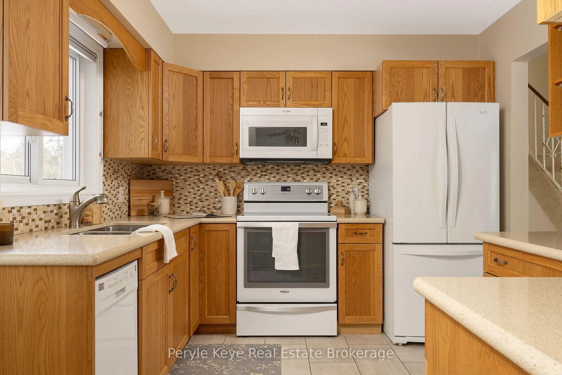 Photo 14 of 26 Westvale Drive, Bracebridge, Monck (Bracebridge) — HOMEH