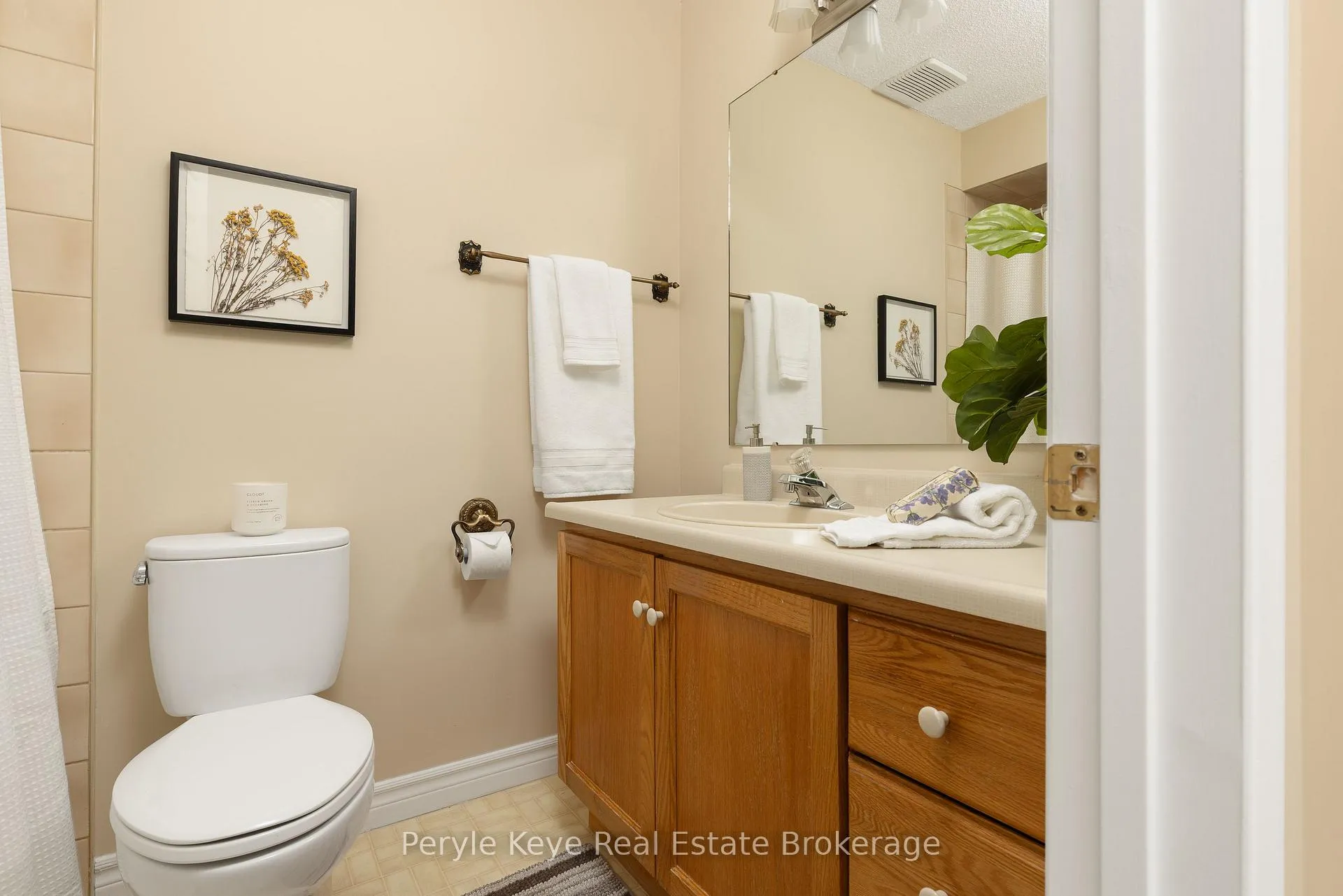 Photo 19 of 26 Westvale Drive, Bracebridge, Monck (Bracebridge) — HOMEH