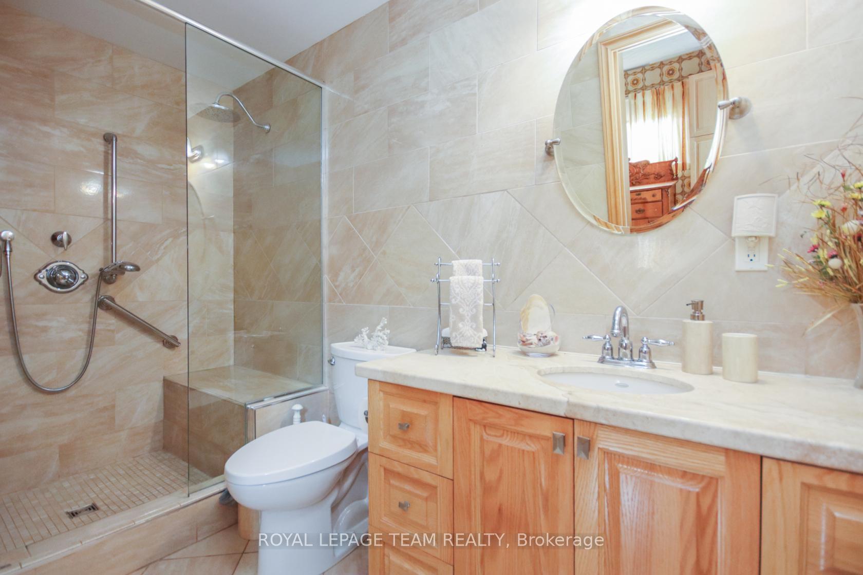 Photo 5 of 11 & 13 Nelson Street, Ottawa, Lower Town — HOMEH