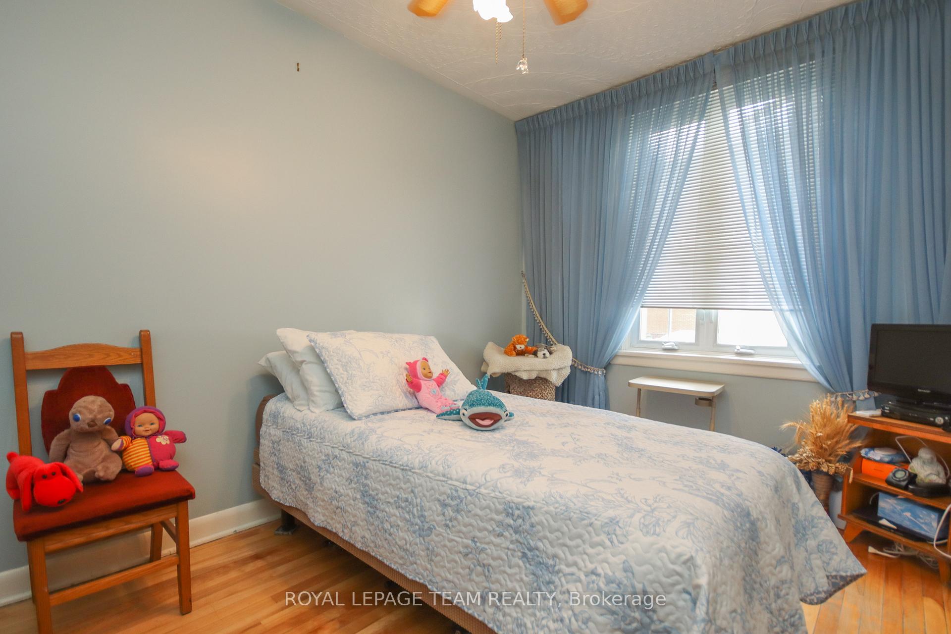 Photo 6 of 11 & 13 Nelson Street, Ottawa, Lower Town — HOMEH