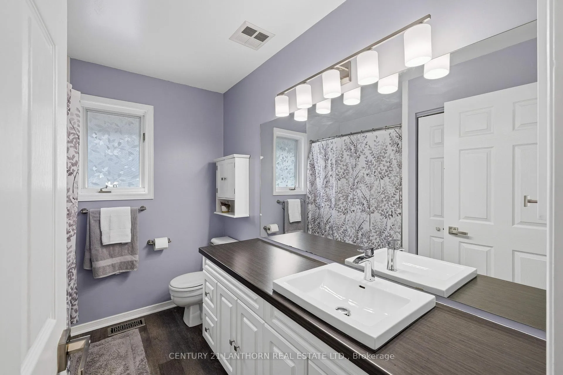 Photo 21 of 880 Walker Court, Kingston, East Gardiners Rd — HOMEH