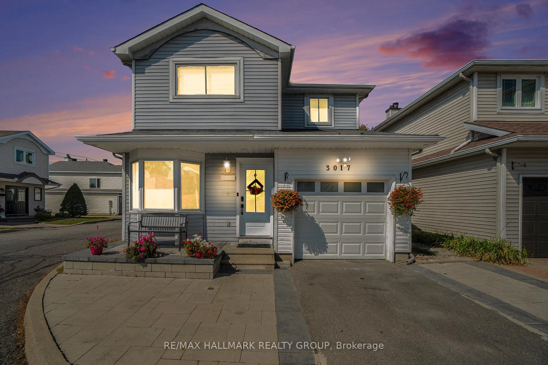 Front of Unit 32, 3017 Victoria Heights Crescent