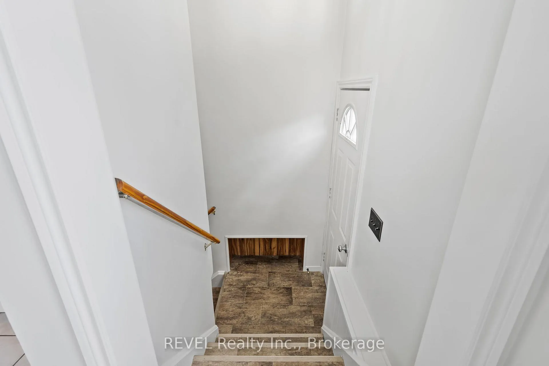 Photo 18 of 11 Melrose Avenue, St. Catharines, Oakdale — HOMEH