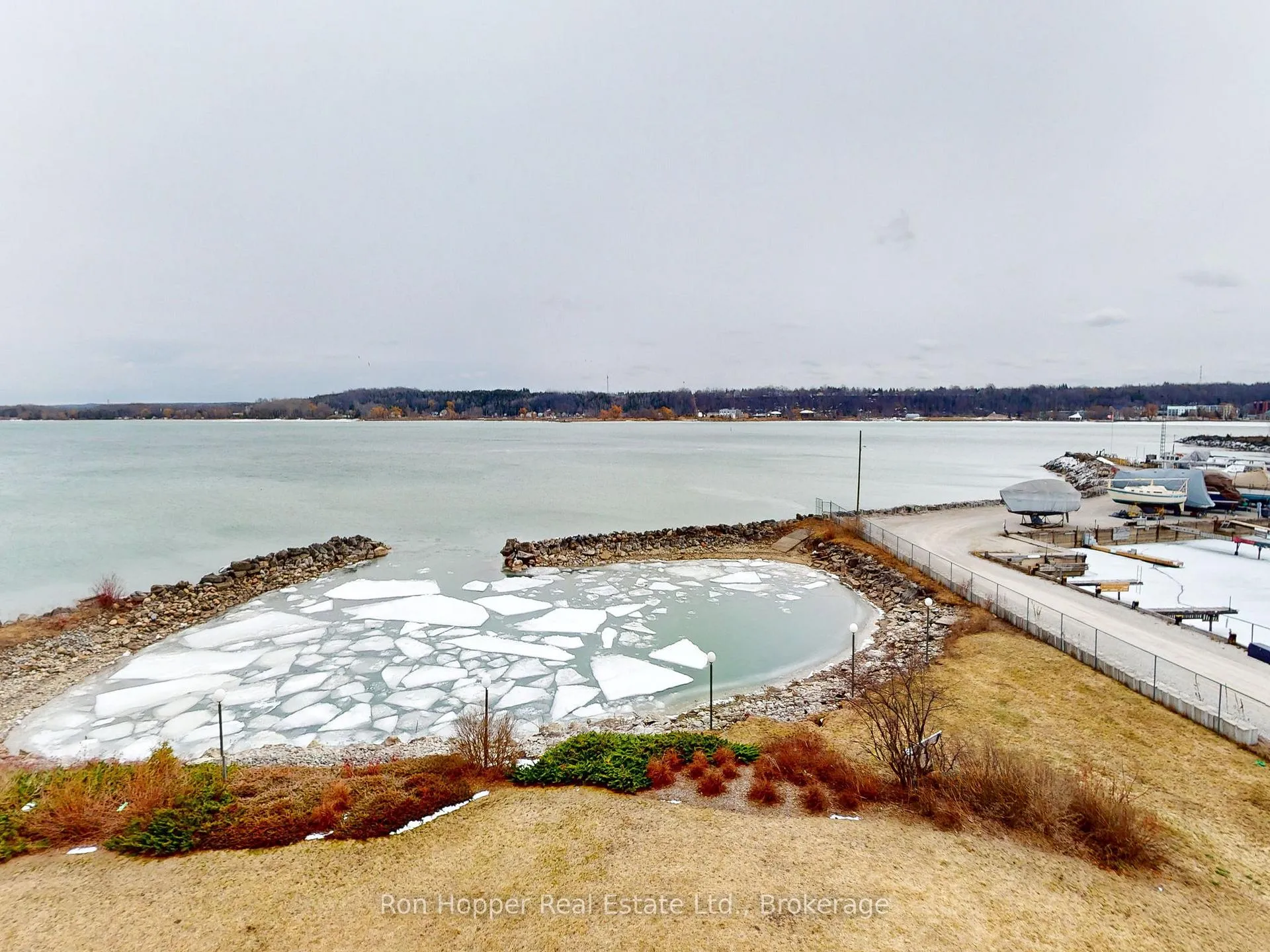 Photo 2 of Unit 303, 2555 3rd Avenue W, Owen Sound — HOMEH