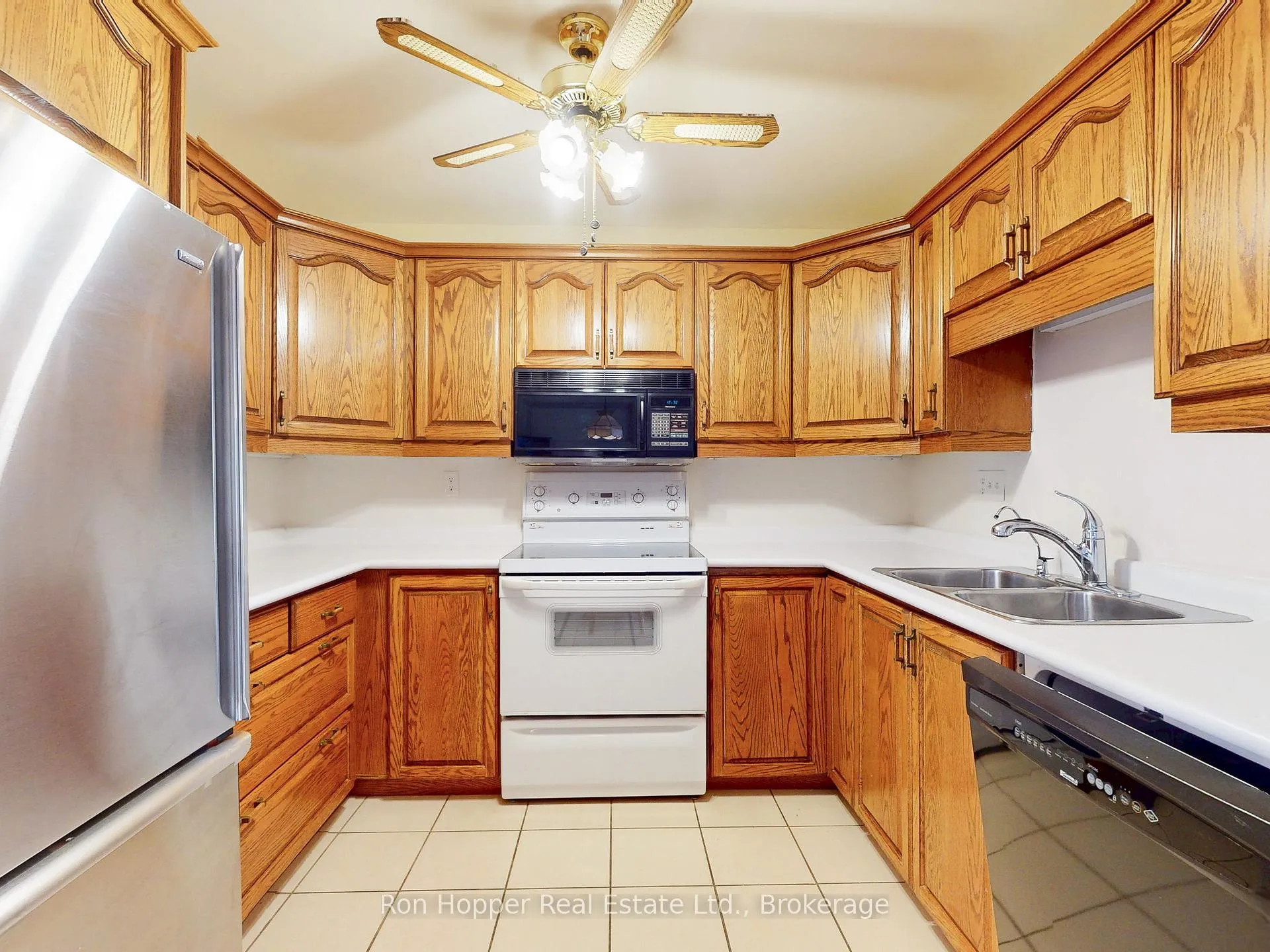 Photo 9 of Unit 303, 2555 3rd Avenue W, Owen Sound — HOMEH