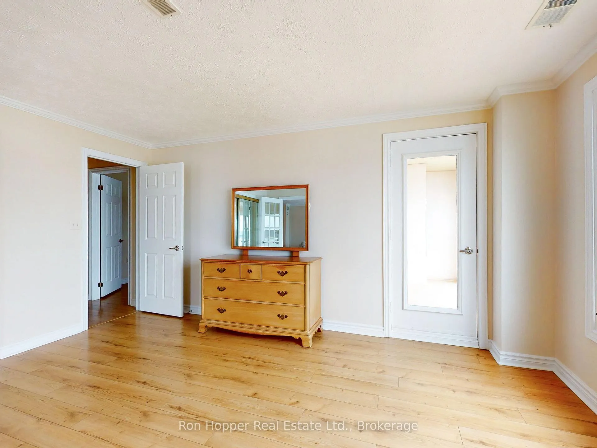 Photo 23 of Unit 303, 2555 3rd Avenue W, Owen Sound — HOMEH