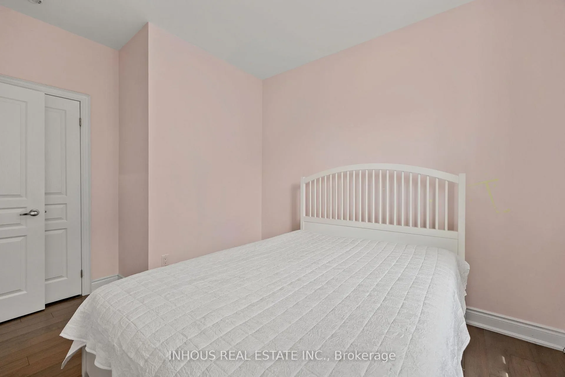 Photo 14 of 105 Johnson Drive, Shelburne — HOMEH