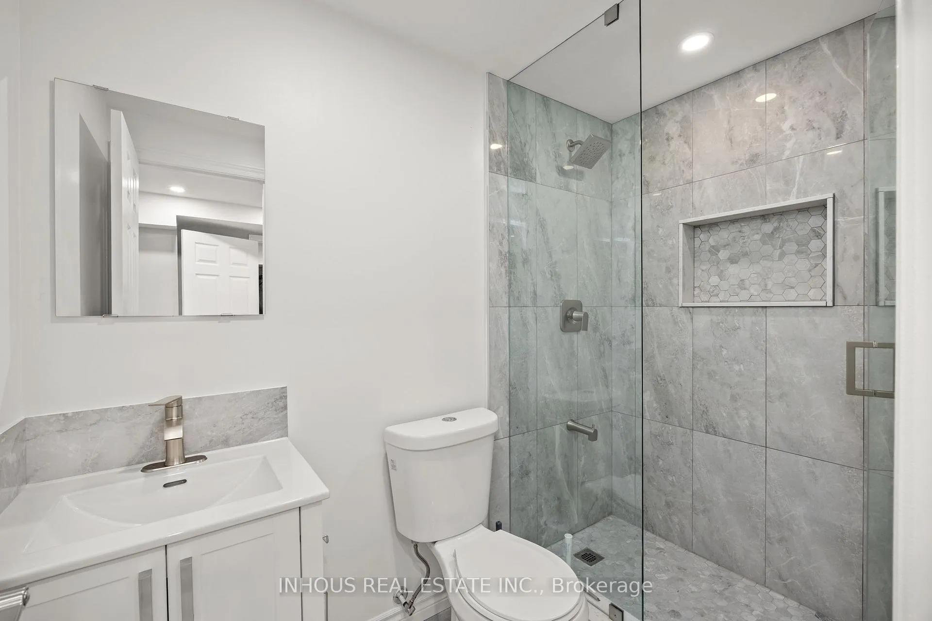 Photo 29 of 105 Johnson Drive, Shelburne — HOMEH