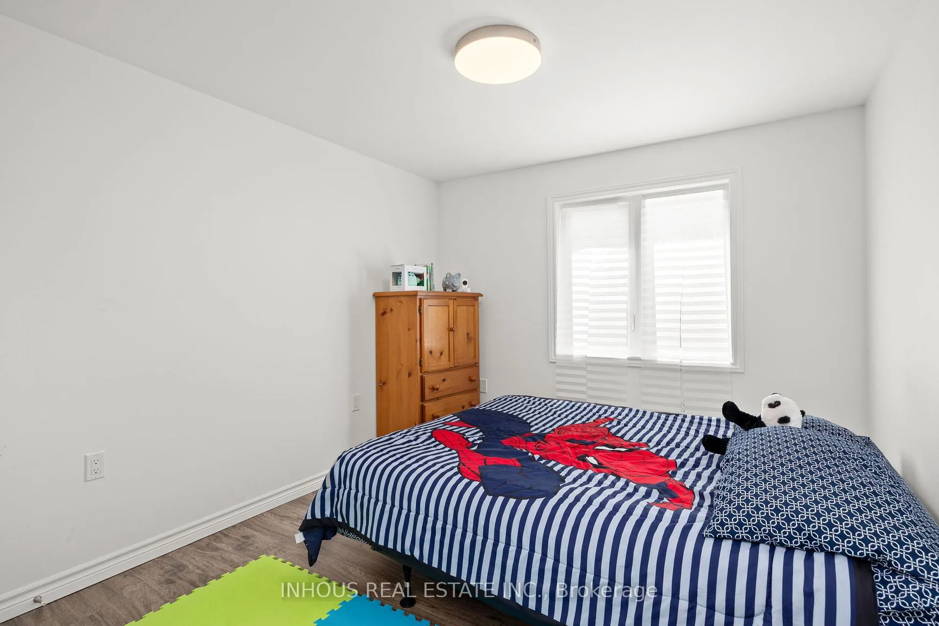 Photo 35 of 105 Johnson Drive, Shelburne — HOMEH