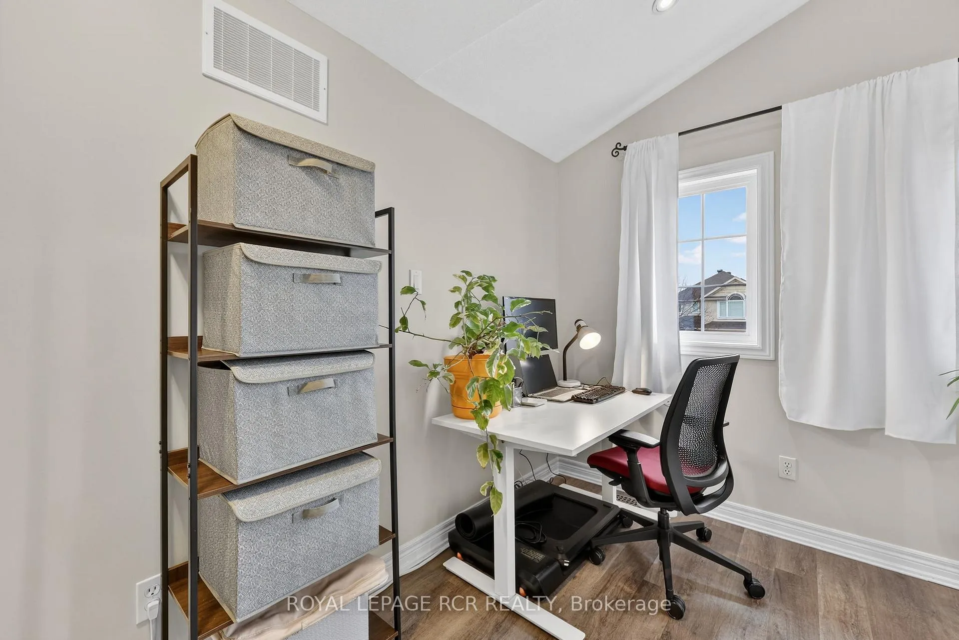 Photo 24 of 105 Shephard Avenue, New Tecumseth, Alliston — HOMEH