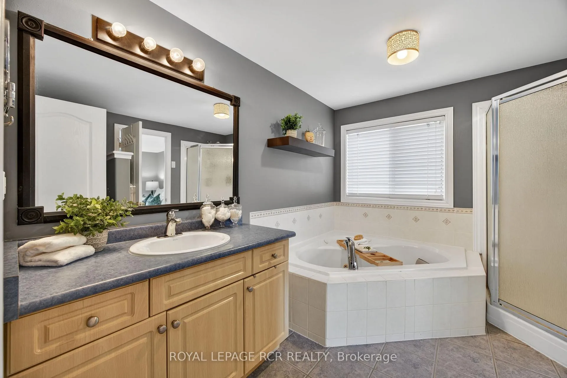 Photo 31 of 105 Shephard Avenue, New Tecumseth, Alliston — HOMEH