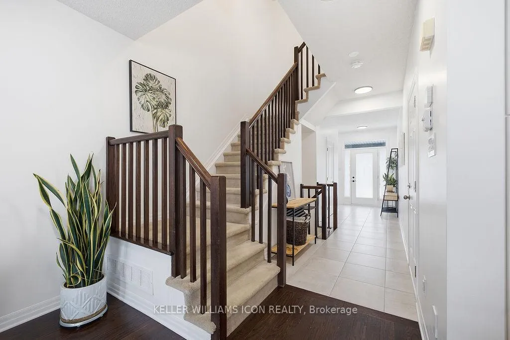 Photo 9 of 148 Hawkshaw Crescent, Ottawa, Barrhaven - Cedargrove/Fraserdale — HOMEH