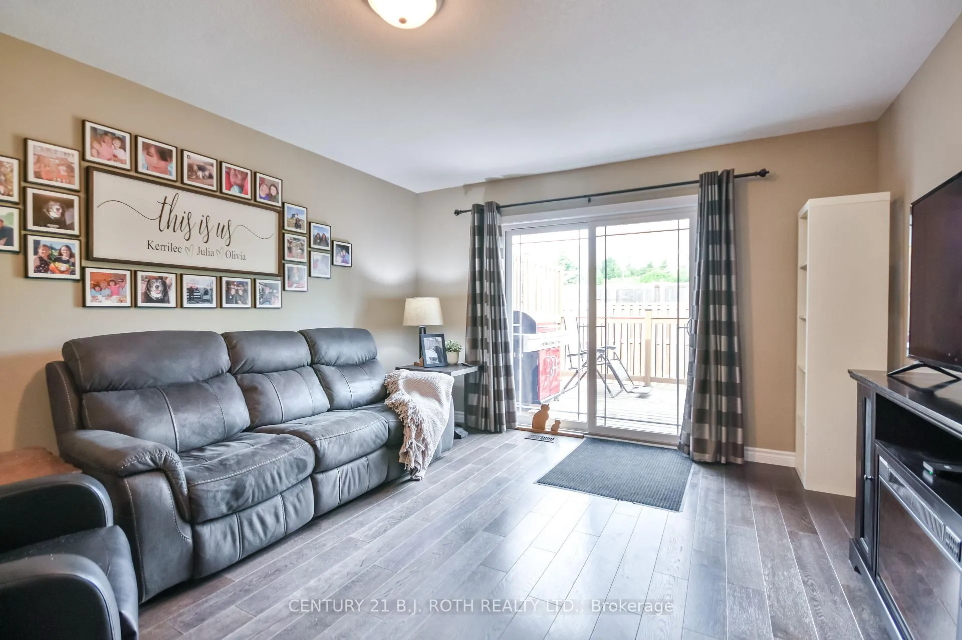 Photo 11 of 91 Lucy Lane, Orillia — HOMEH
