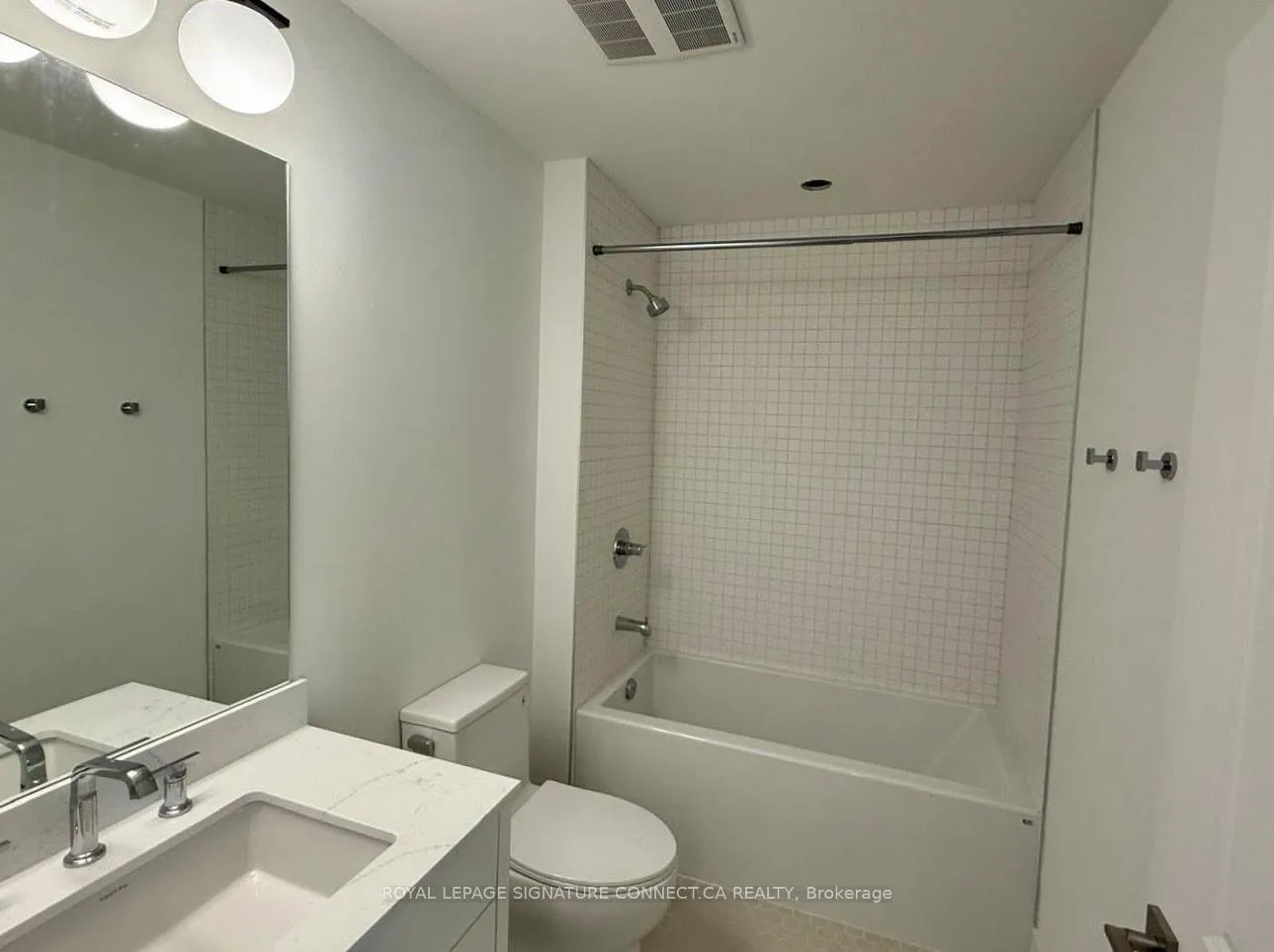 Photo 8 of Unit 804, 206 King Street W, Hamilton, Central — HOMEH