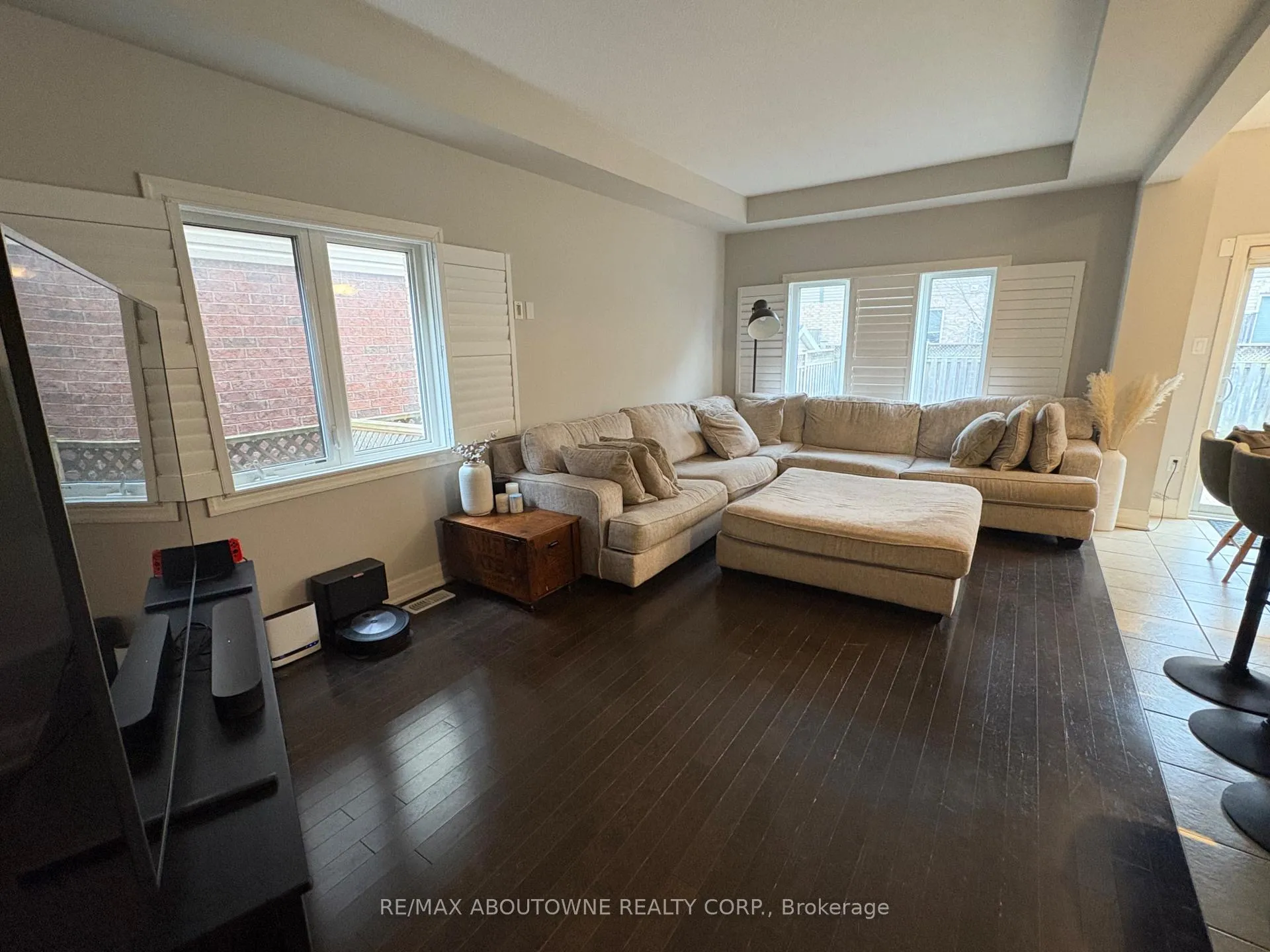 Photo 6 of 17 Samuel Drive, Guelph, Pineridge/Westminster Woods — HOMEH
