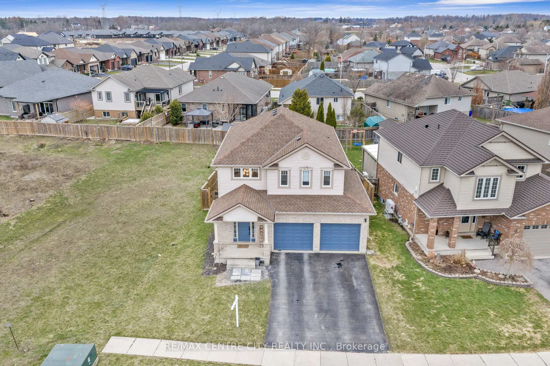 Photo 6 of 42137 McBain Line, Central Elgin, Rural Central Elgin — HOMEH