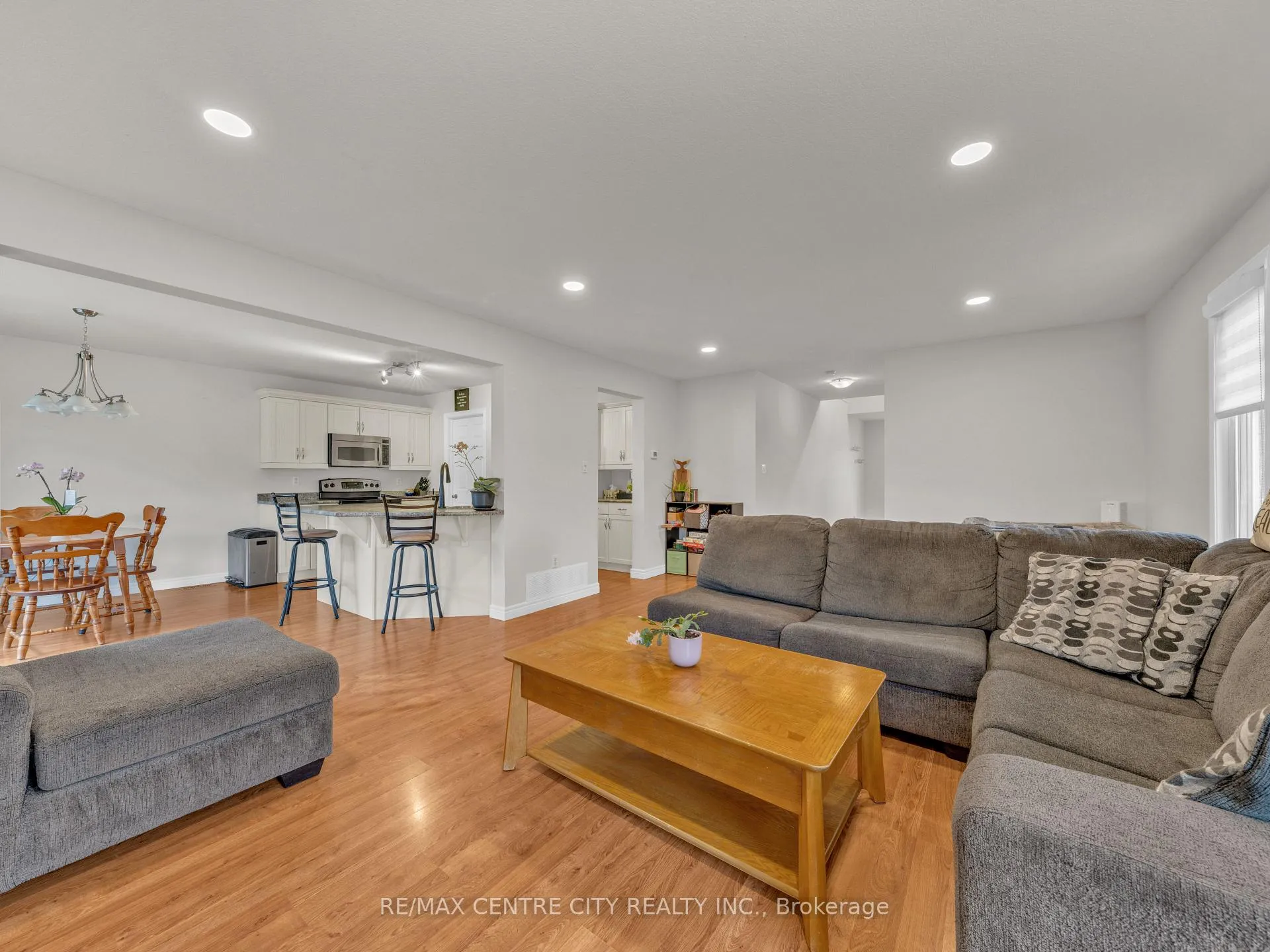 Photo 11 of 42137 McBain Line, Central Elgin, Rural Central Elgin — HOMEH