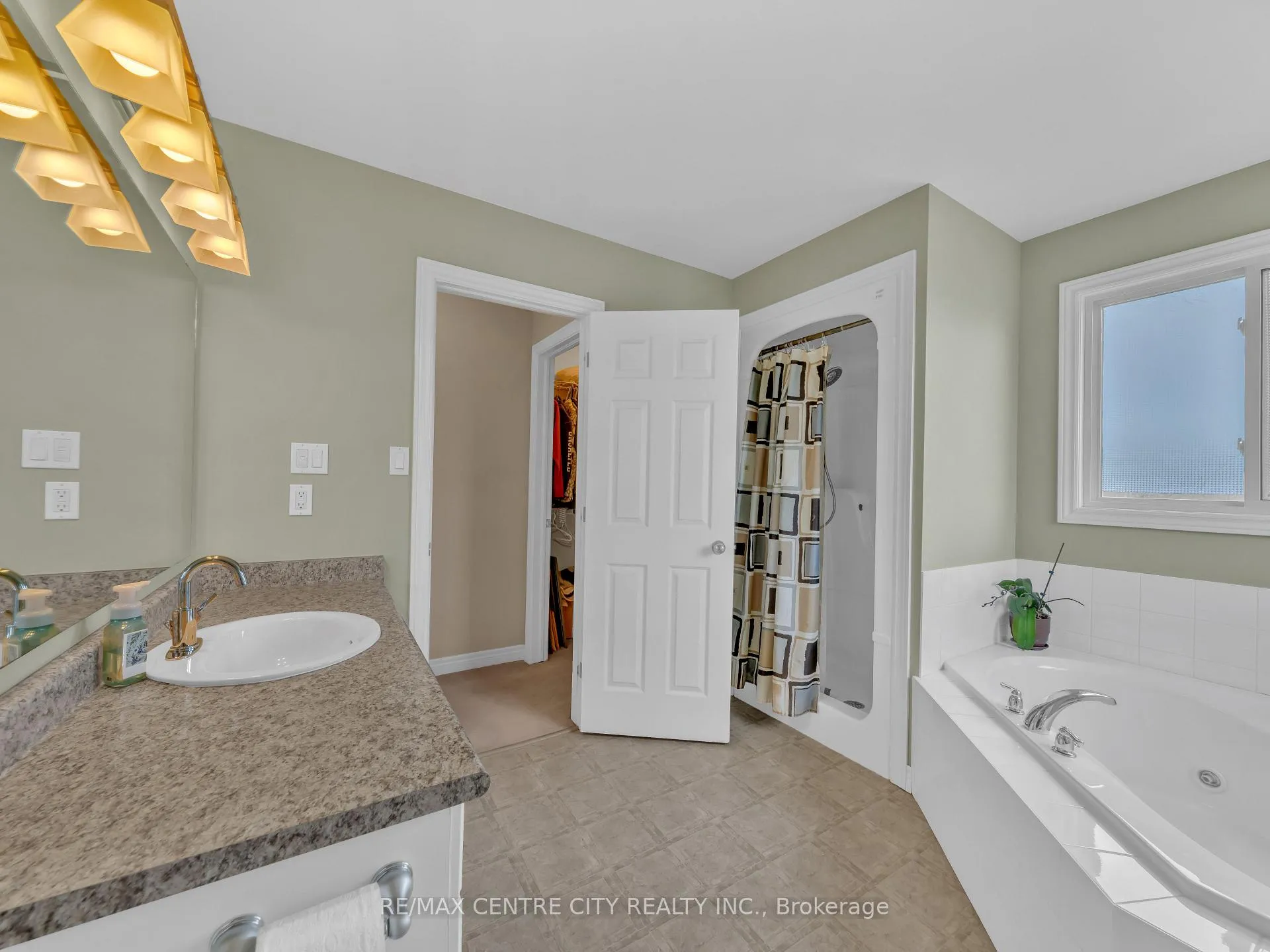 Photo 27 of 42137 McBain Line, Central Elgin, Rural Central Elgin — HOMEH