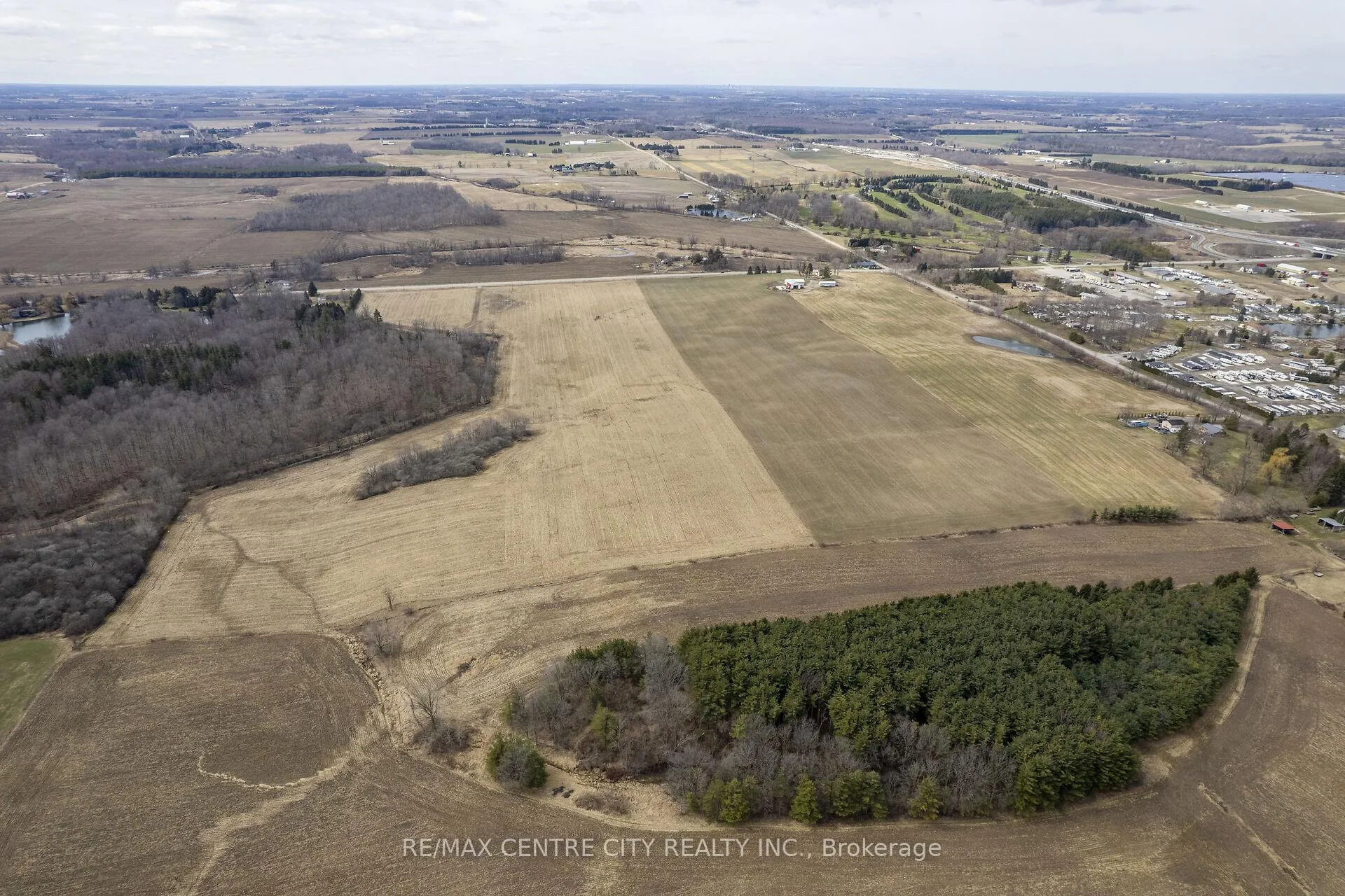 Photo 3 of 3542 Putnam Road, Thames Centre, Mossley — HOMEH
