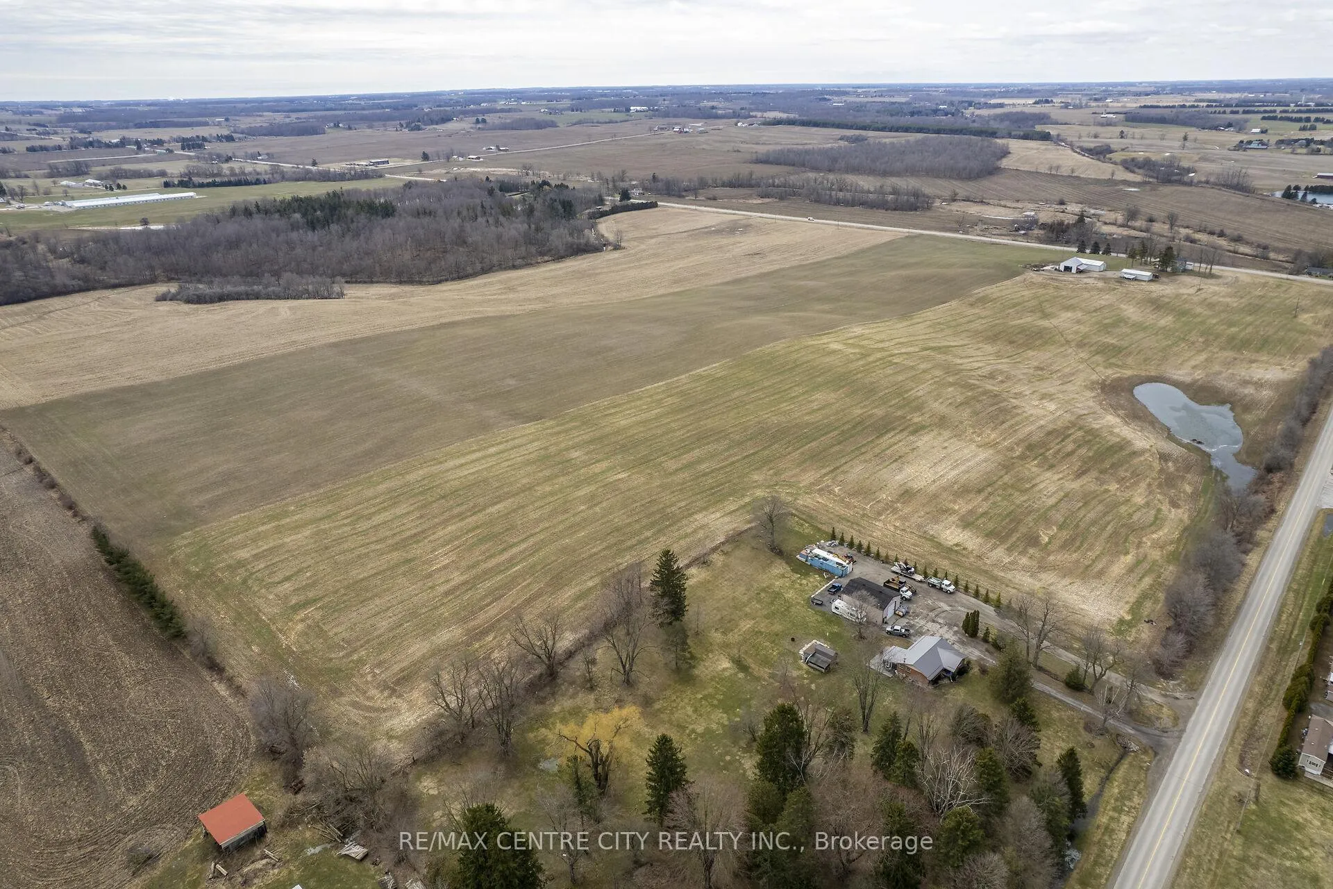 Photo 5 of 3542 Putnam Road, Thames Centre, Mossley — HOMEH