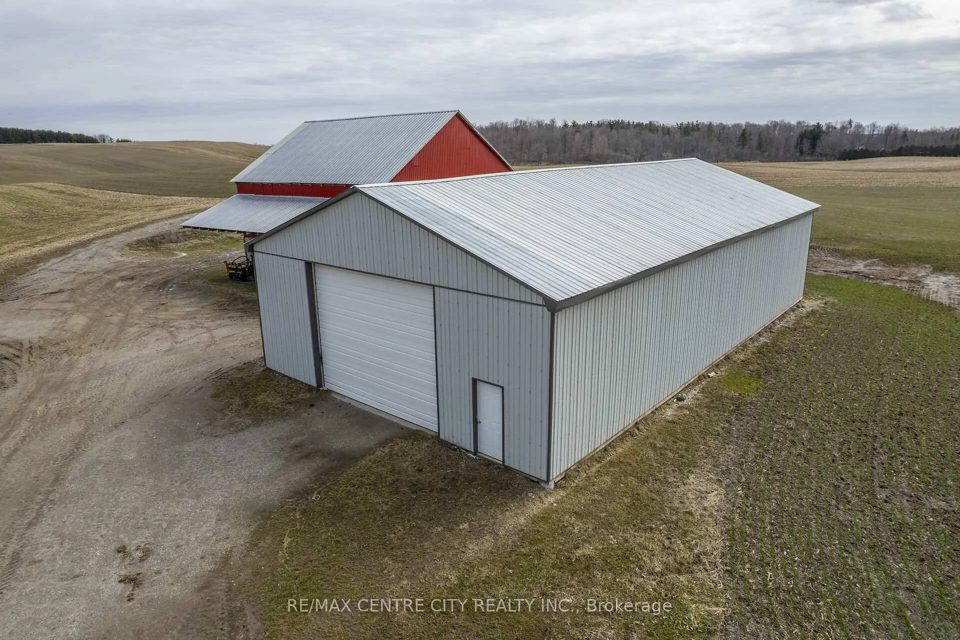 Photo 18 of 3542 Putnam Road, Thames Centre, Mossley — HOMEH