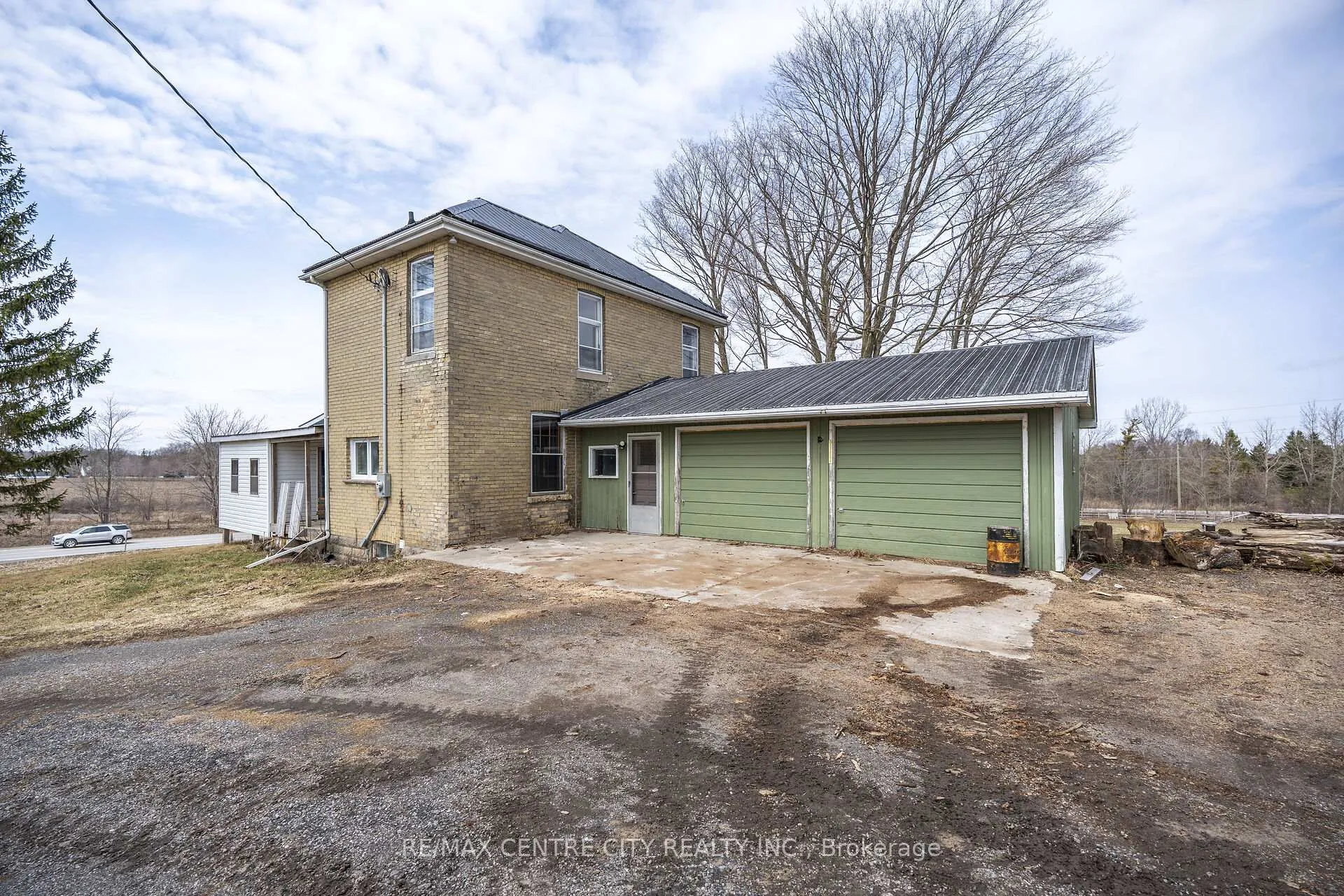 Photo 26 of 3542 Putnam Road, Thames Centre, Mossley — HOMEH