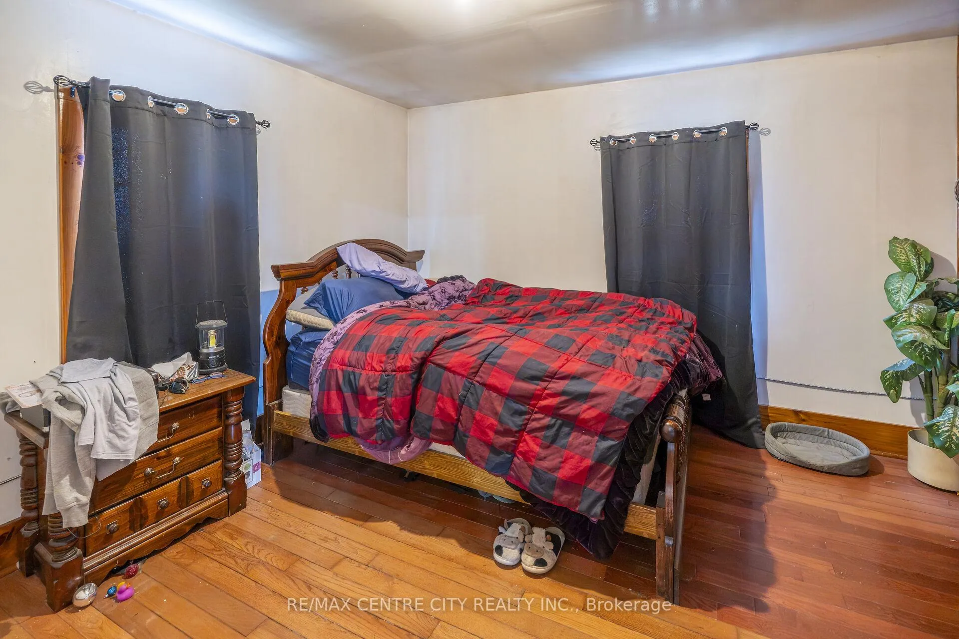 Photo 35 of 3542 Putnam Road, Thames Centre, Mossley — HOMEH