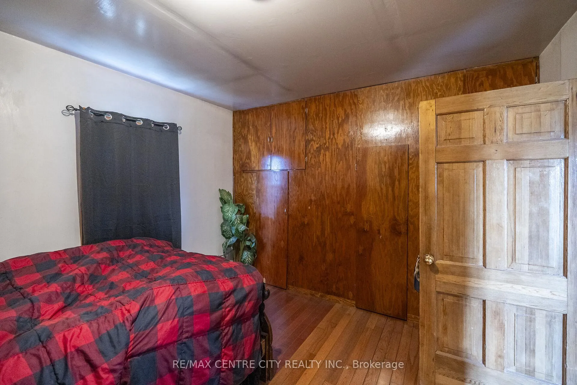 Photo 36 of 3542 Putnam Road, Thames Centre, Mossley — HOMEH