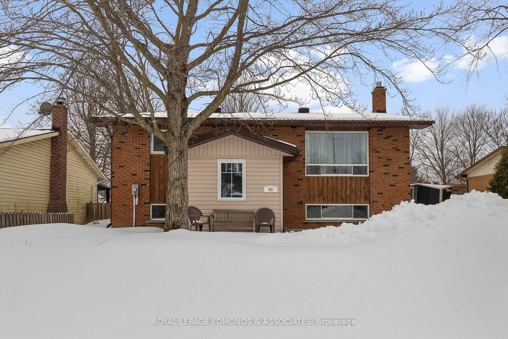 Photo 1 of 95 Spruce Street, Petawawa — HOMEH