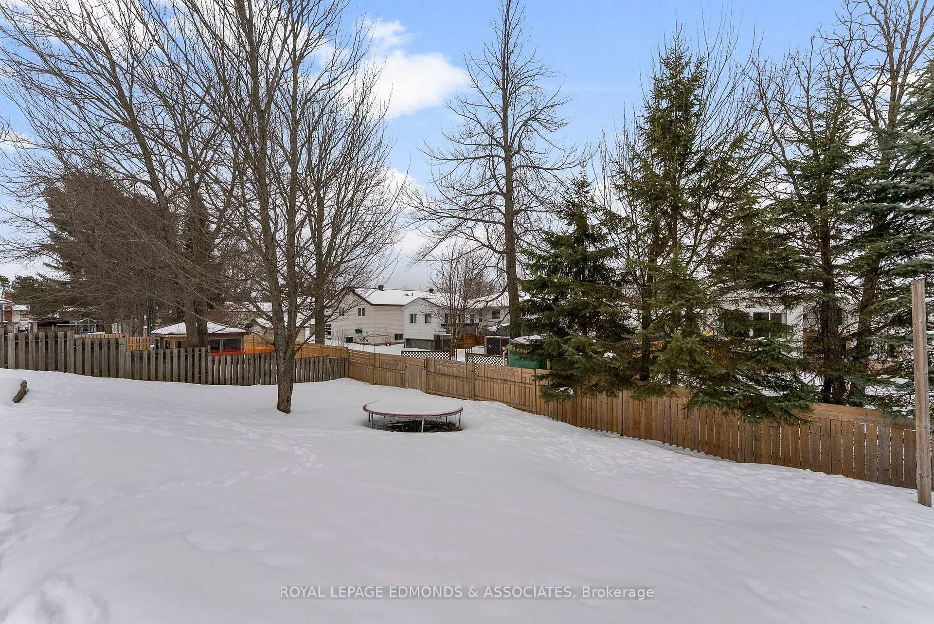 Photo 32 of 95 Spruce Street, Petawawa — HOMEH