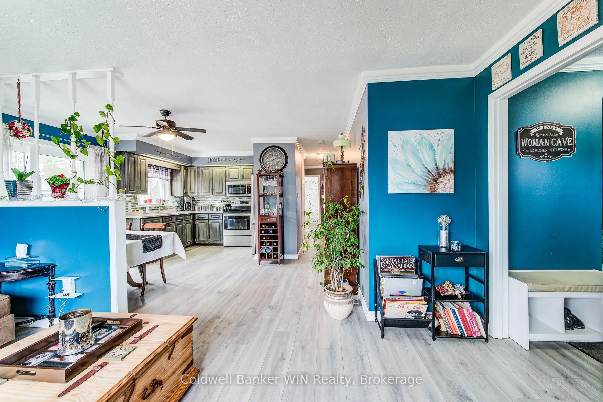 Photo 9 of 455 Albert Street, Wellington North, Mount Forest — HOMEH