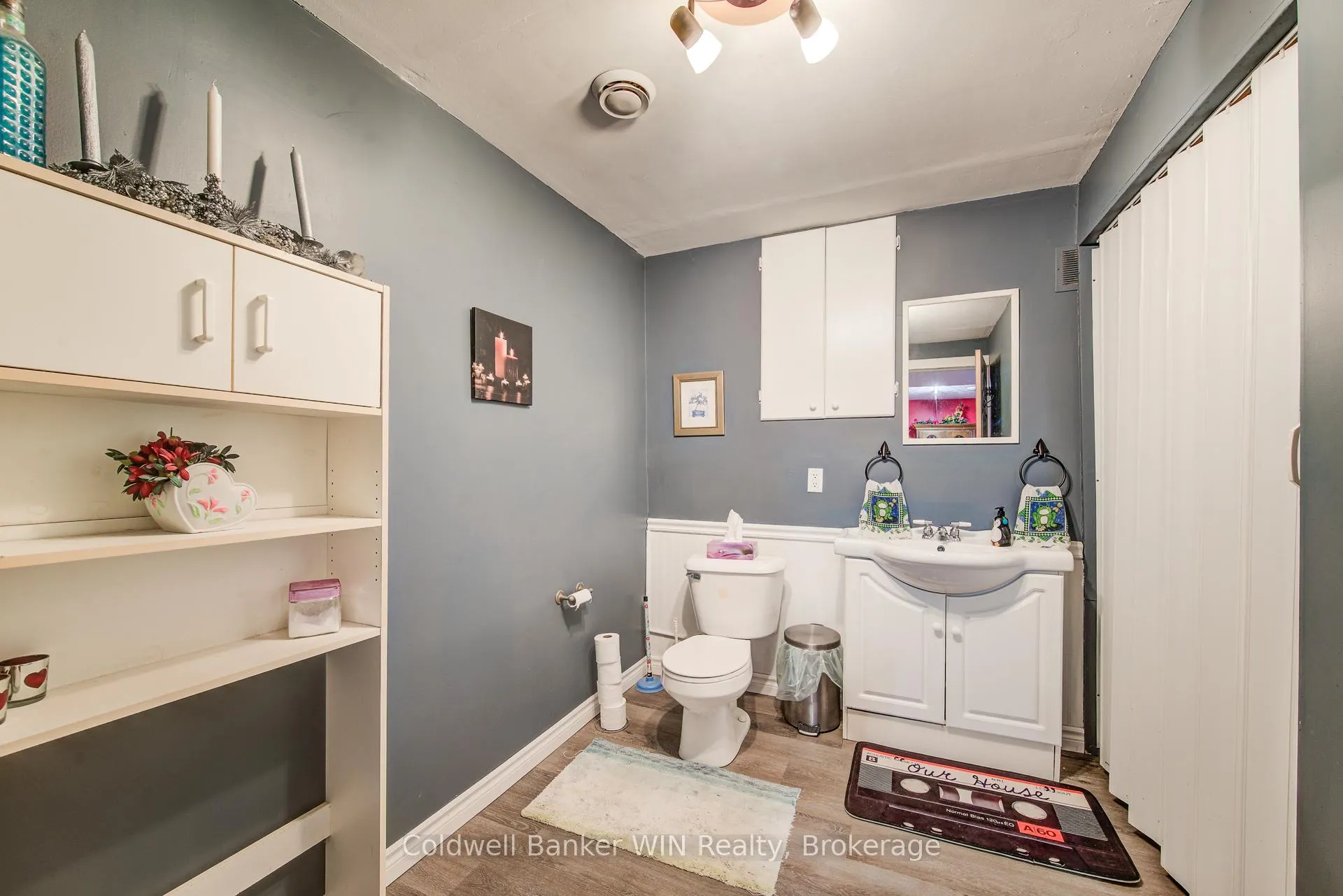 Photo 34 of 455 Albert Street, Wellington North, Mount Forest — HOMEH