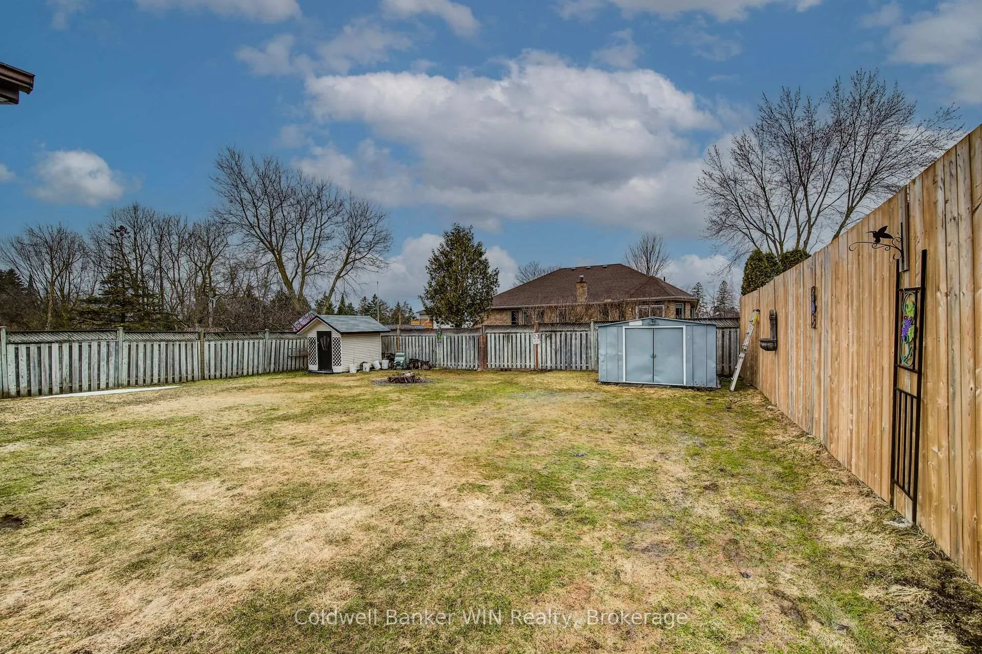 Photo 41 of 455 Albert Street, Wellington North, Mount Forest — HOMEH