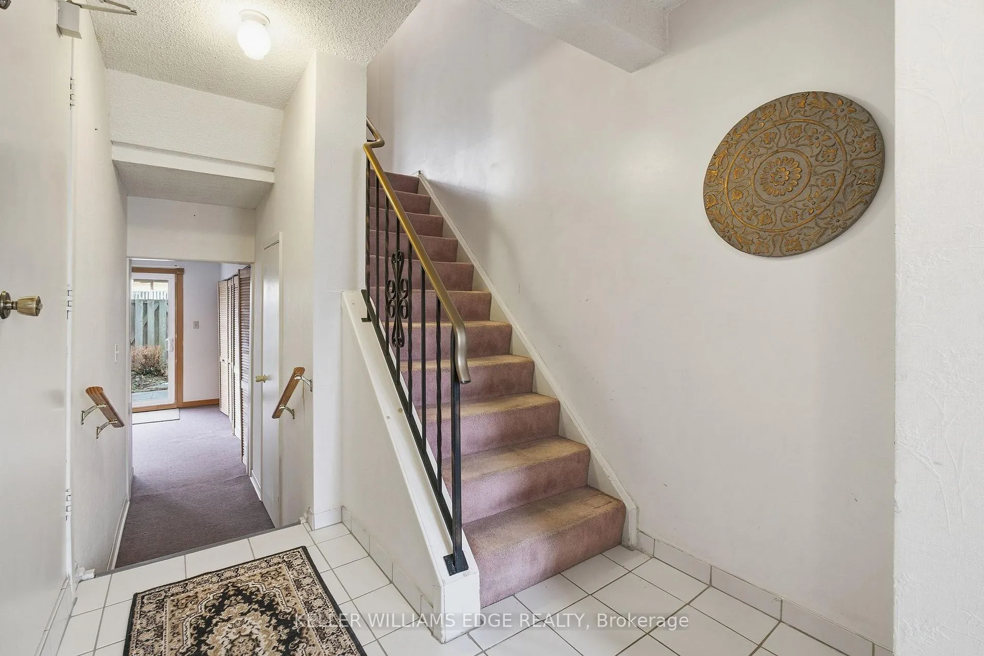 Photo 6 of Unit 78, 1115 Paramount Drive, Hamilton, Stoney Creek Mountain — HOMEH