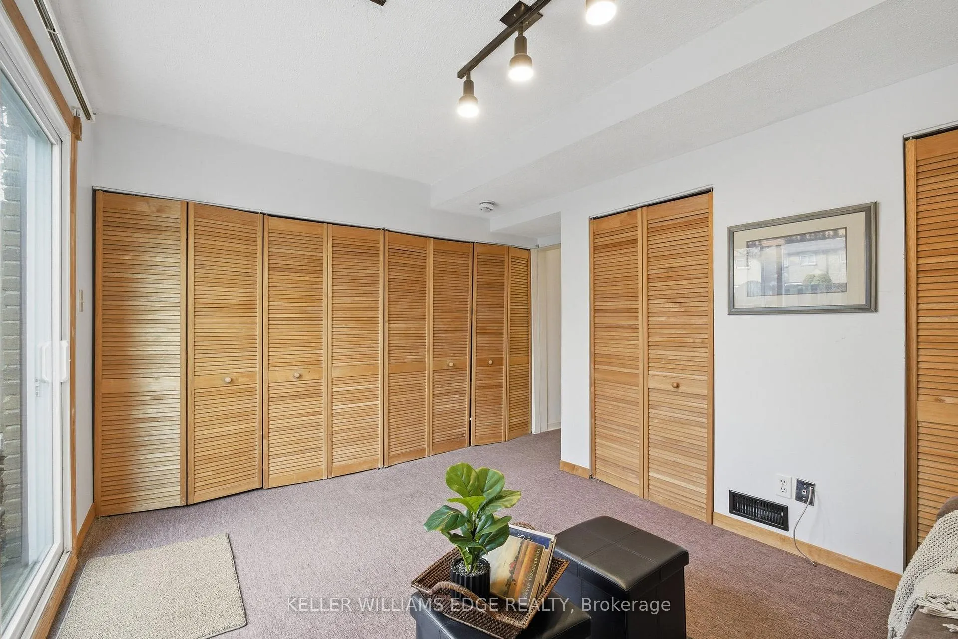 Photo 25 of Unit 78, 1115 Paramount Drive, Hamilton, Stoney Creek Mountain — HOMEH