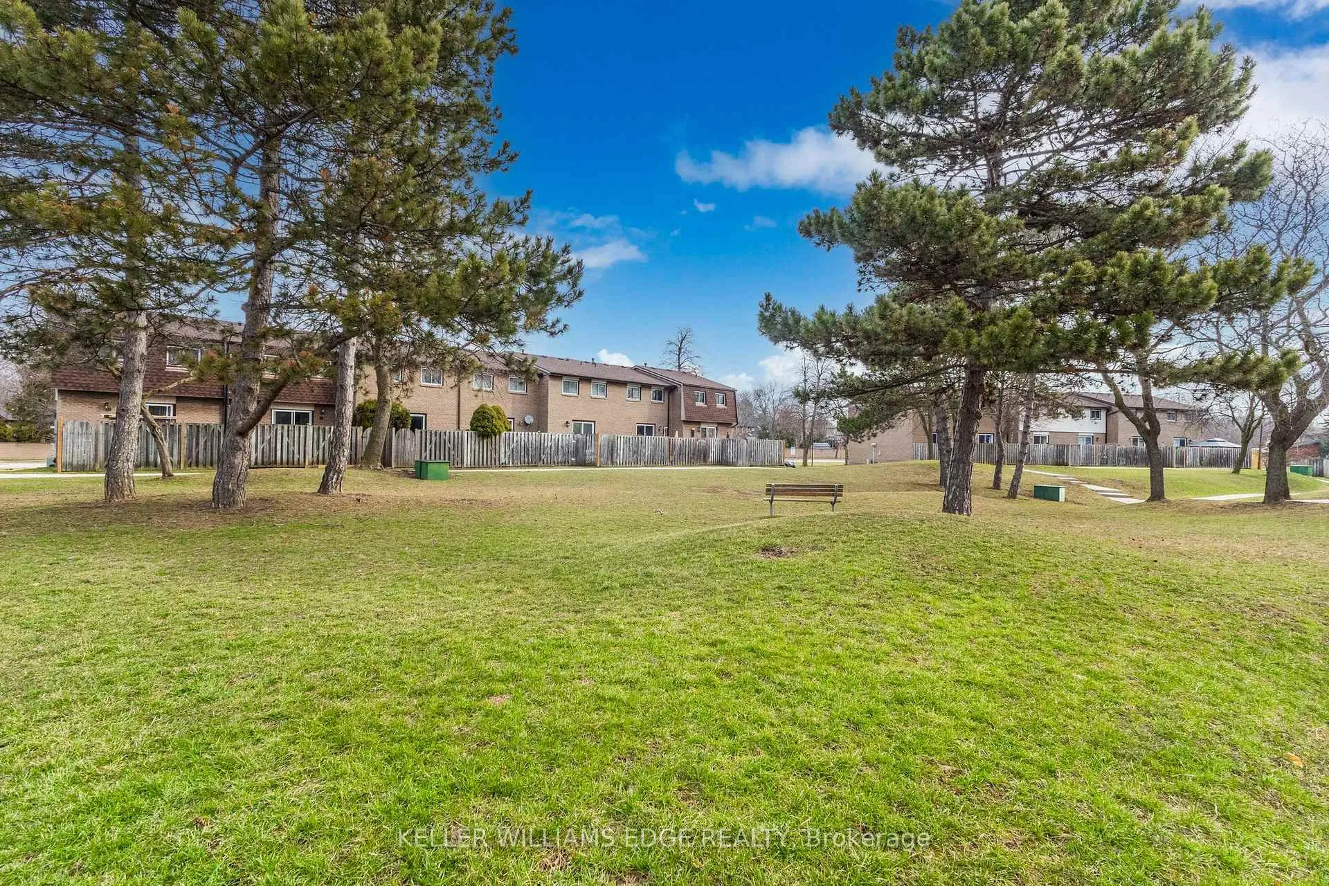 Photo 31 of Unit 78, 1115 Paramount Drive, Hamilton, Stoney Creek Mountain — HOMEH