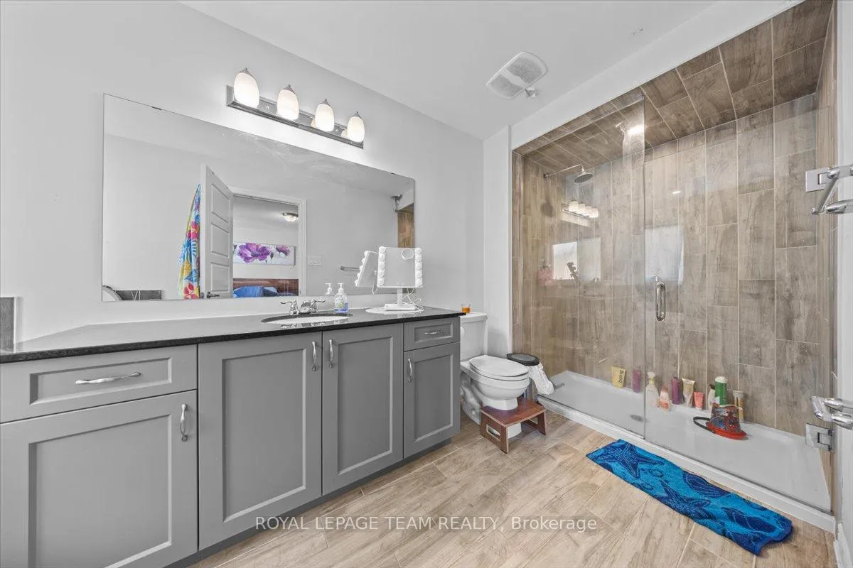 Photo 17 of 814 Stallion Crescent, Ottawa, Stittsville (South) — HOMEH