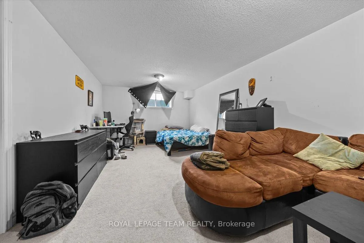 Photo 21 of 814 Stallion Crescent, Ottawa, Stittsville (South) — HOMEH