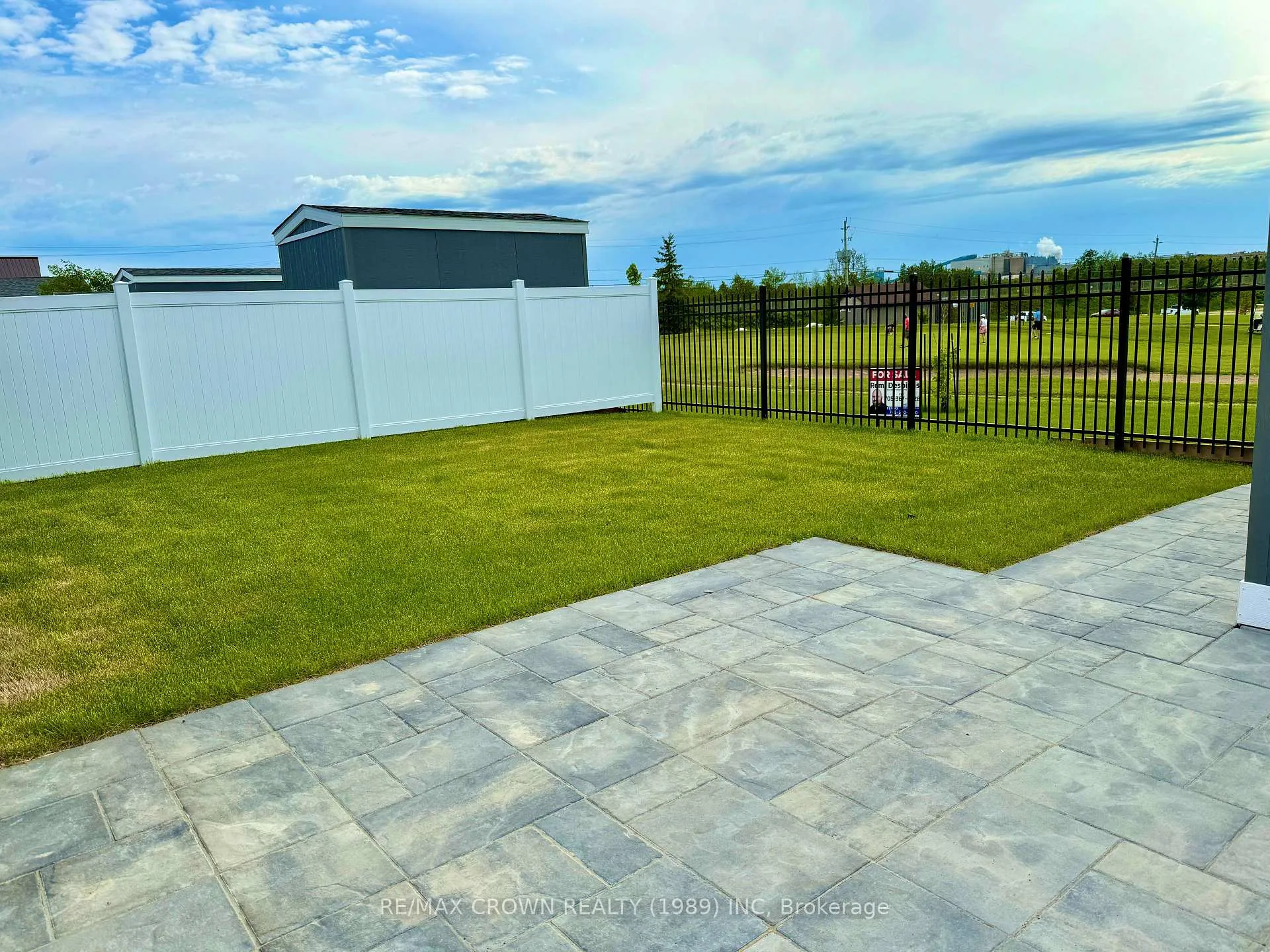 Photo 36 of 18 Golf Street, Kapuskasing — HOMEH