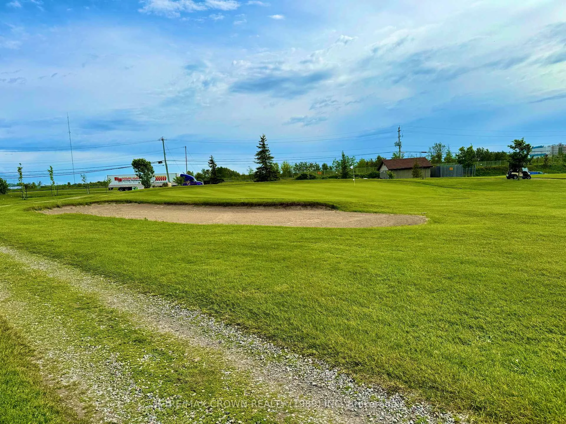 Photo 5 of 20 Golf Street, Kapuskasing — HOMEH