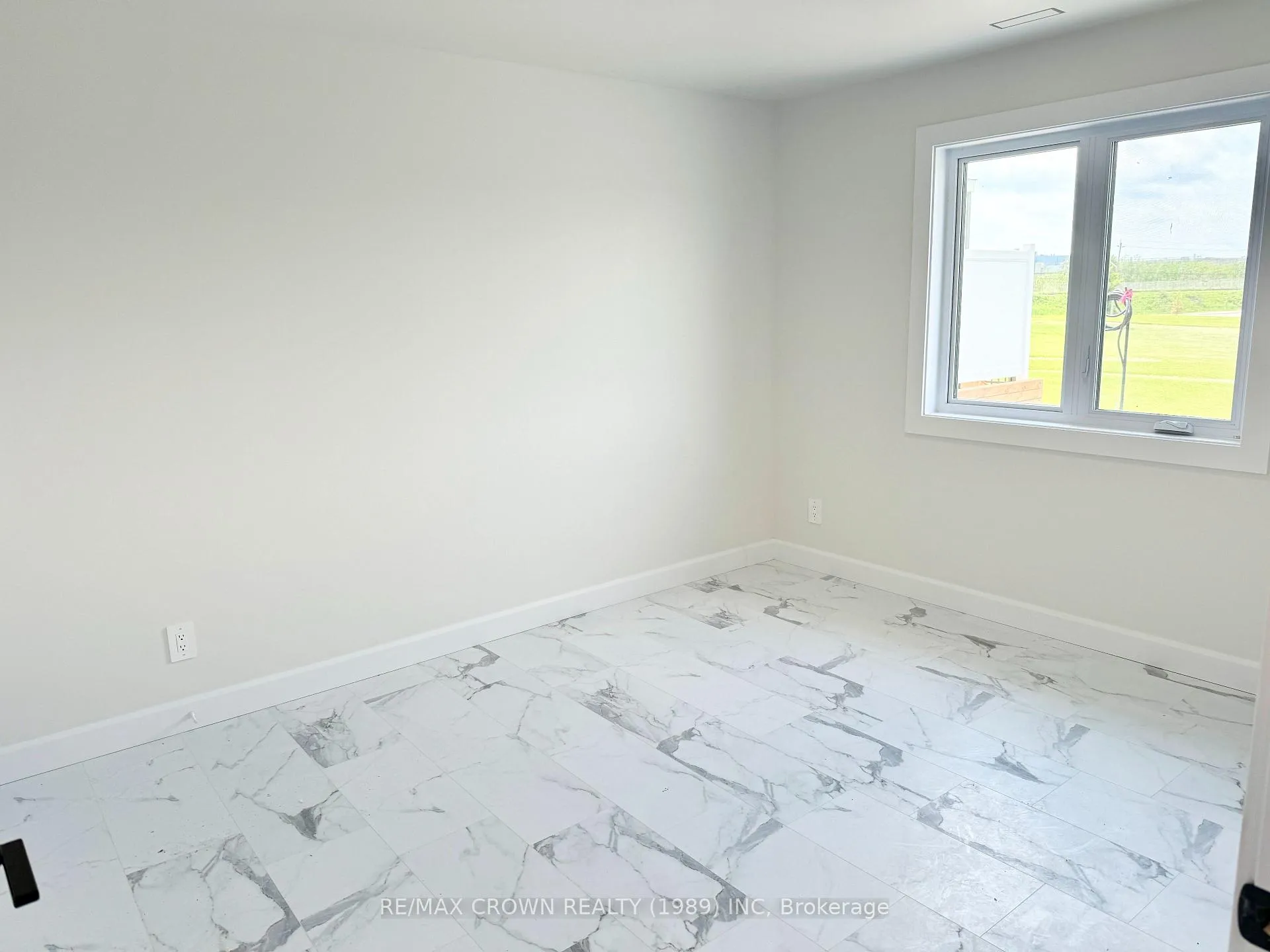 Photo 22 of 20 Golf Street, Kapuskasing — HOMEH