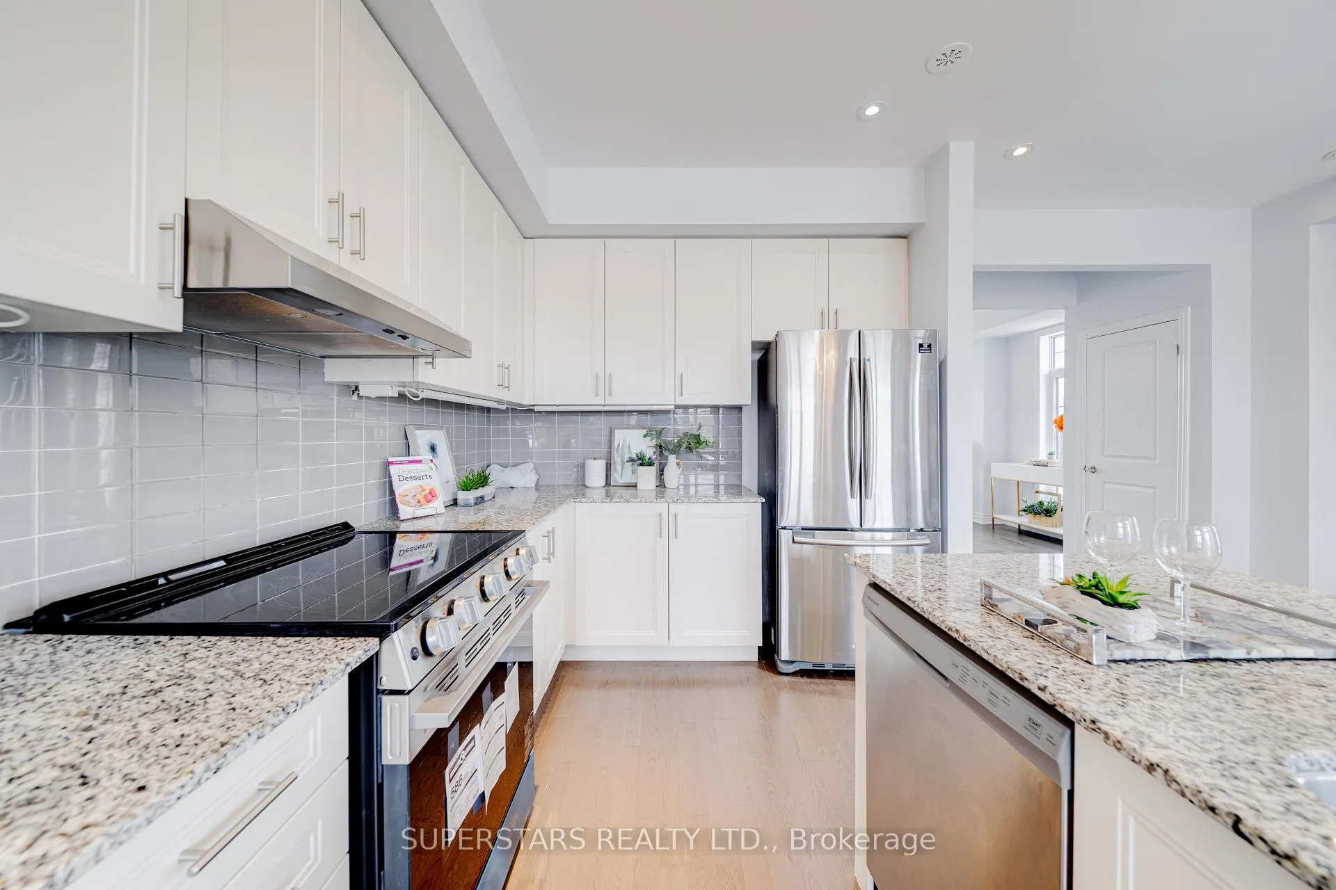 Photo 4 of 4116 Highway 7 E, Markham, Unionville — HOMEH