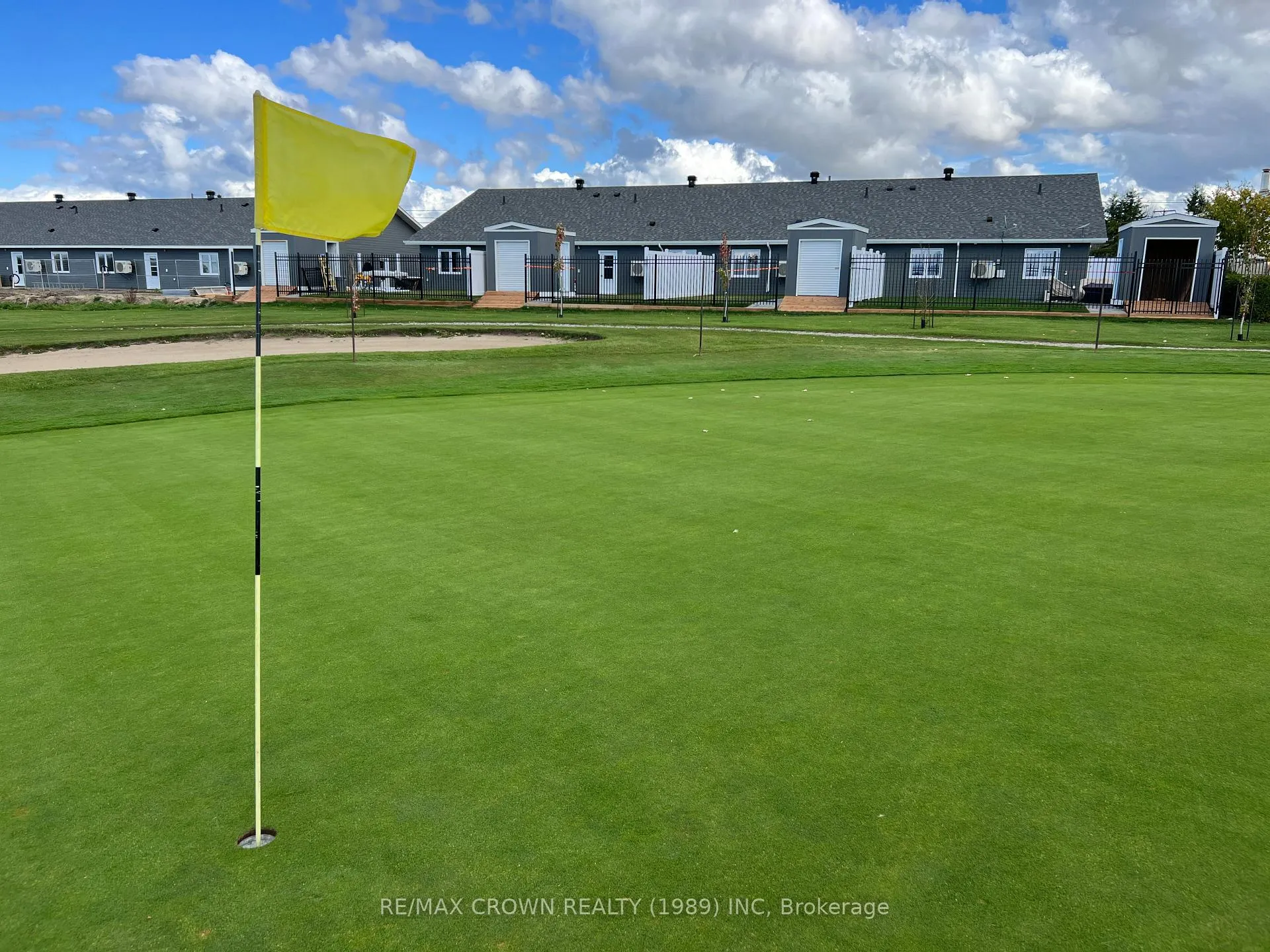 Photo 4 of 22 Golf Street, Kapuskasing — HOMEH