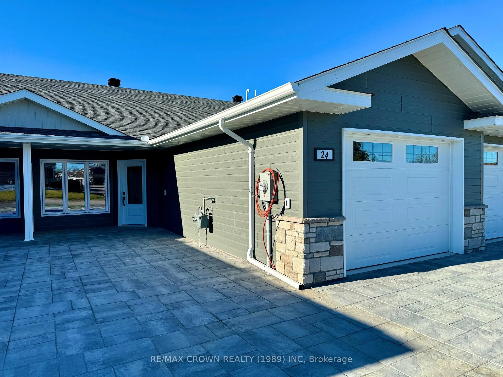 Photo of 24 Golf Street