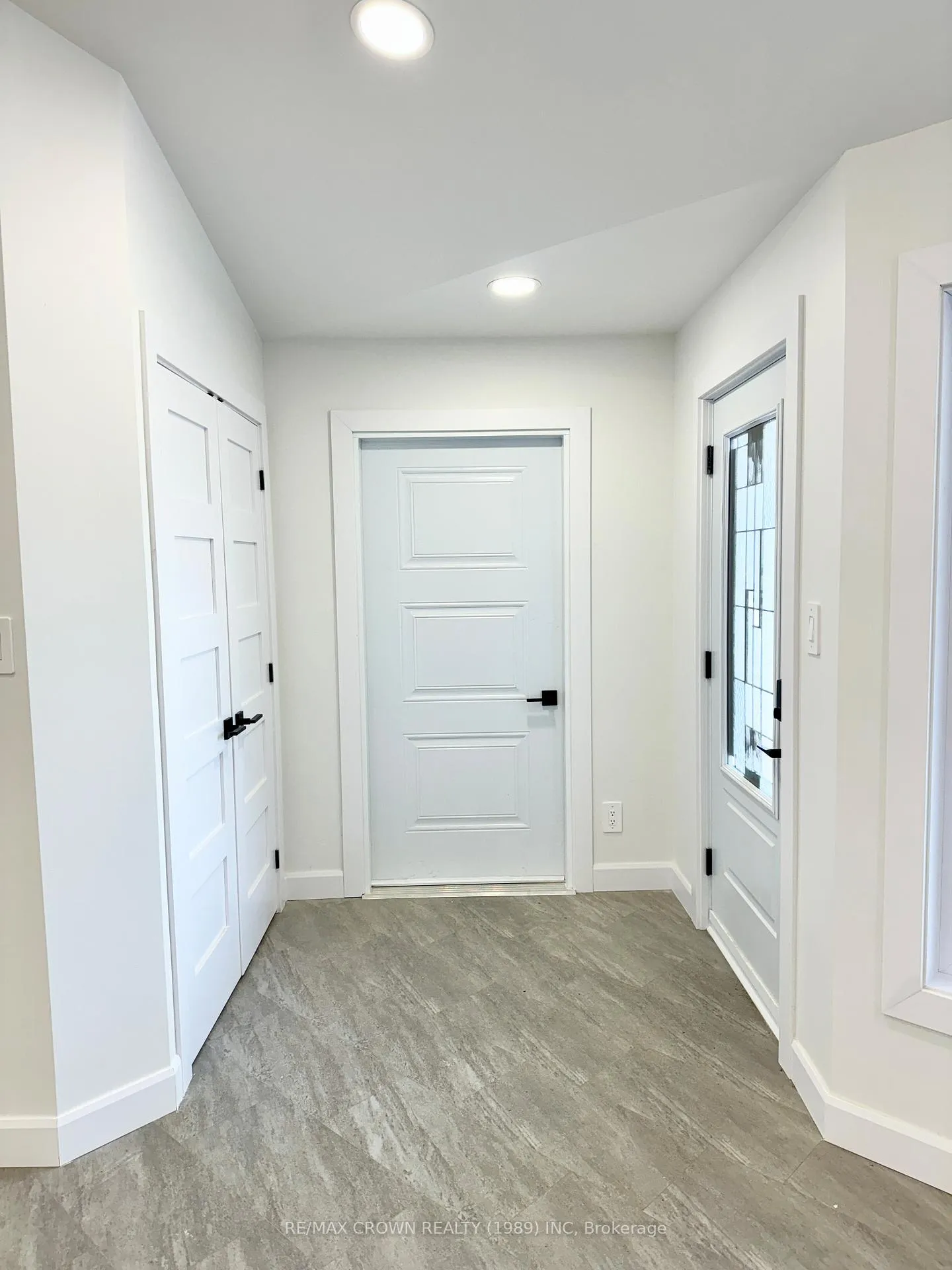 Photo 13 of 24 Golf Street, Kapuskasing — HOMEH