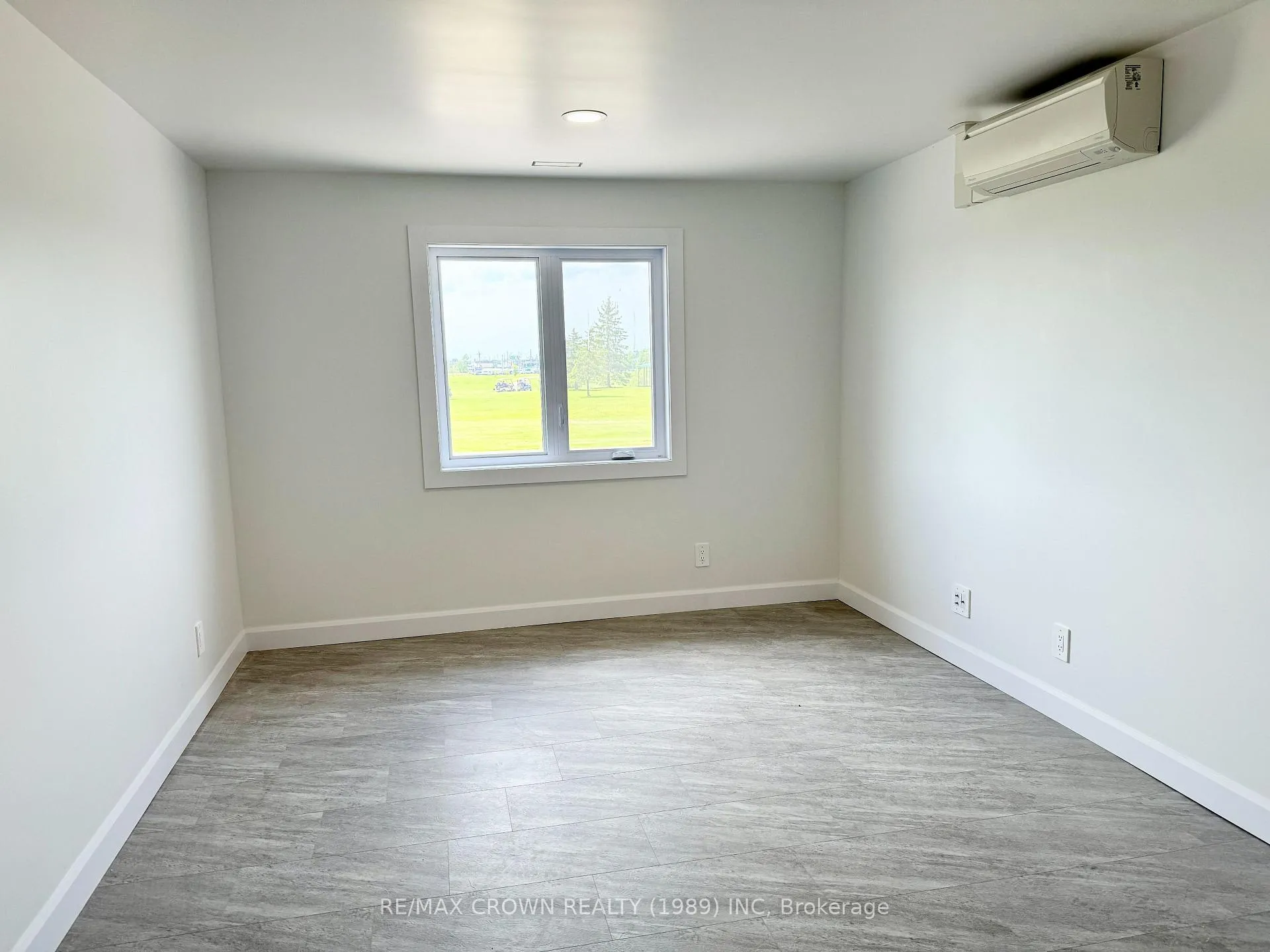 Photo 18 of 24 Golf Street, Kapuskasing — HOMEH