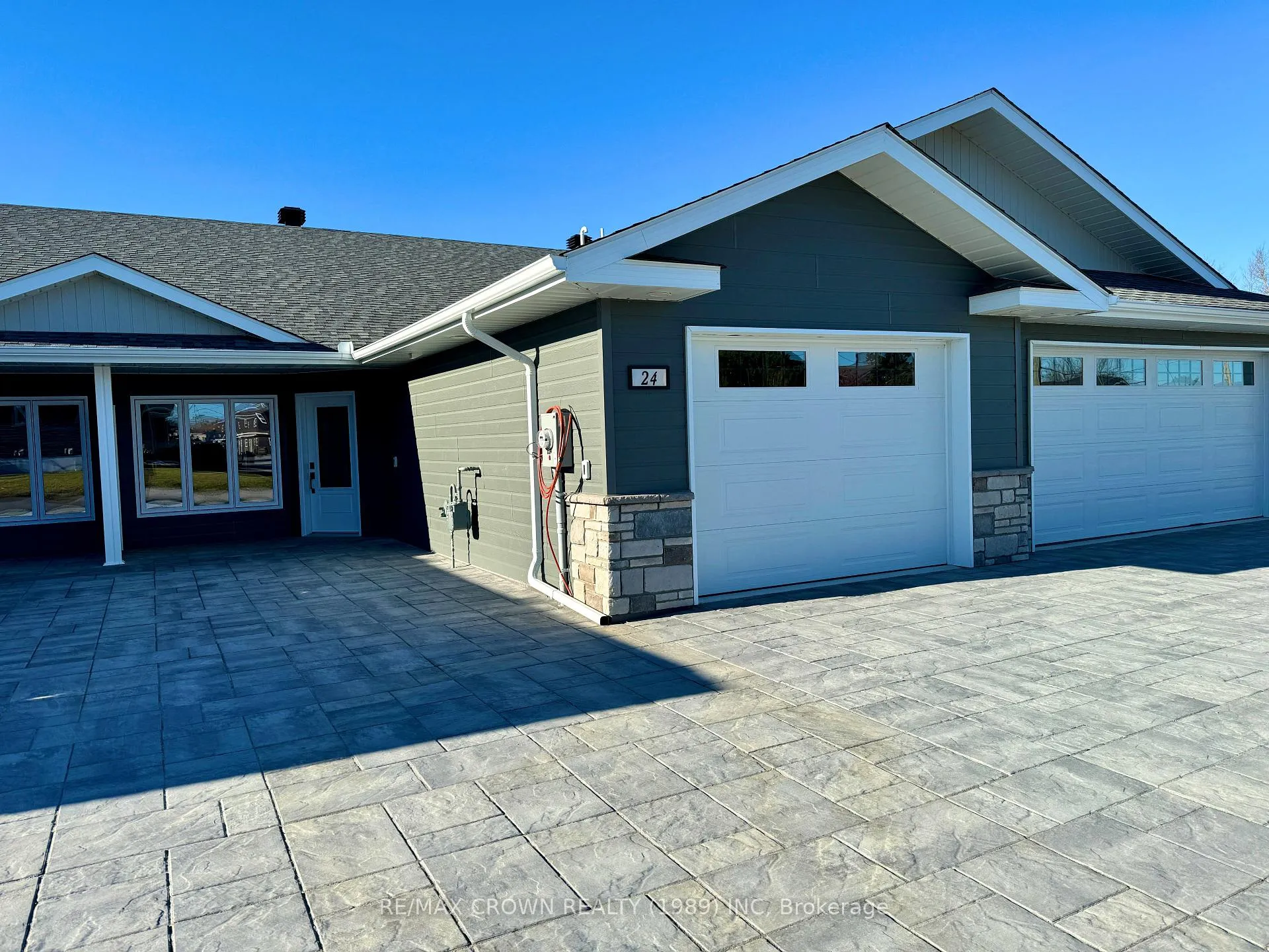 Photo 33 of 24 Golf Street, Kapuskasing — HOMEH