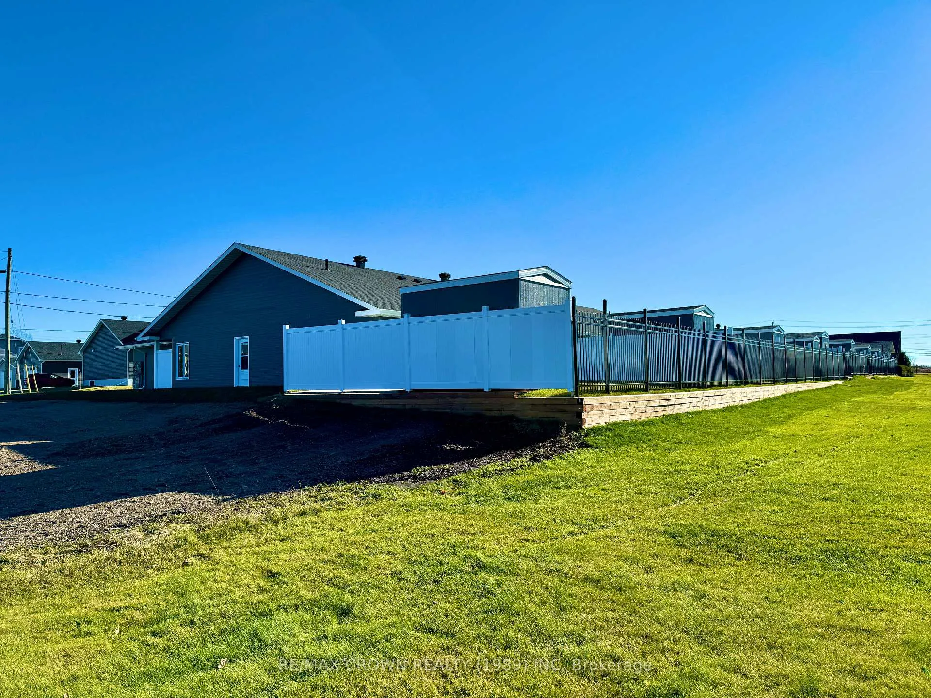 Photo 37 of 26 Golf Street, Kapuskasing — HOMEH